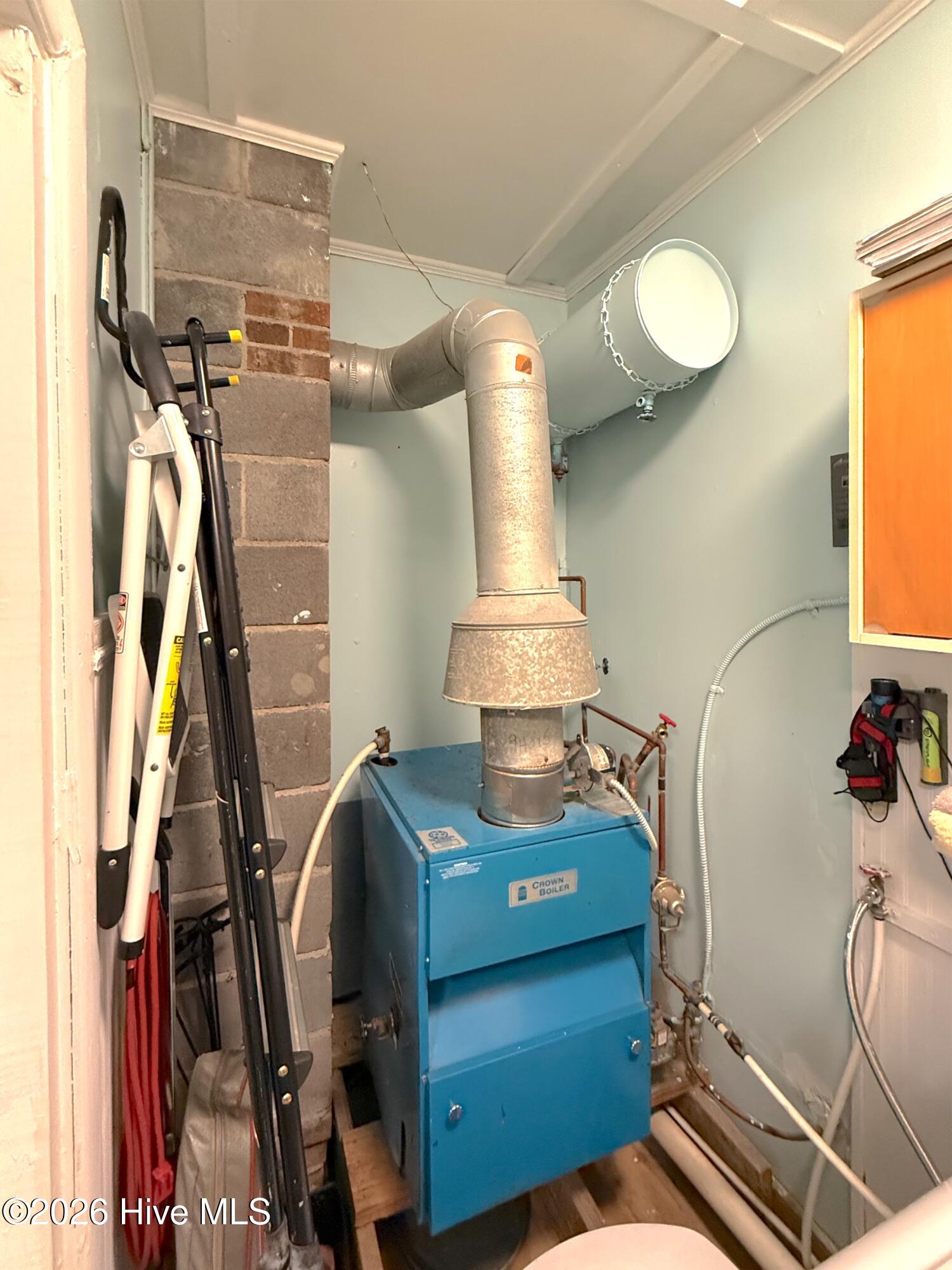 387 Riverview Street