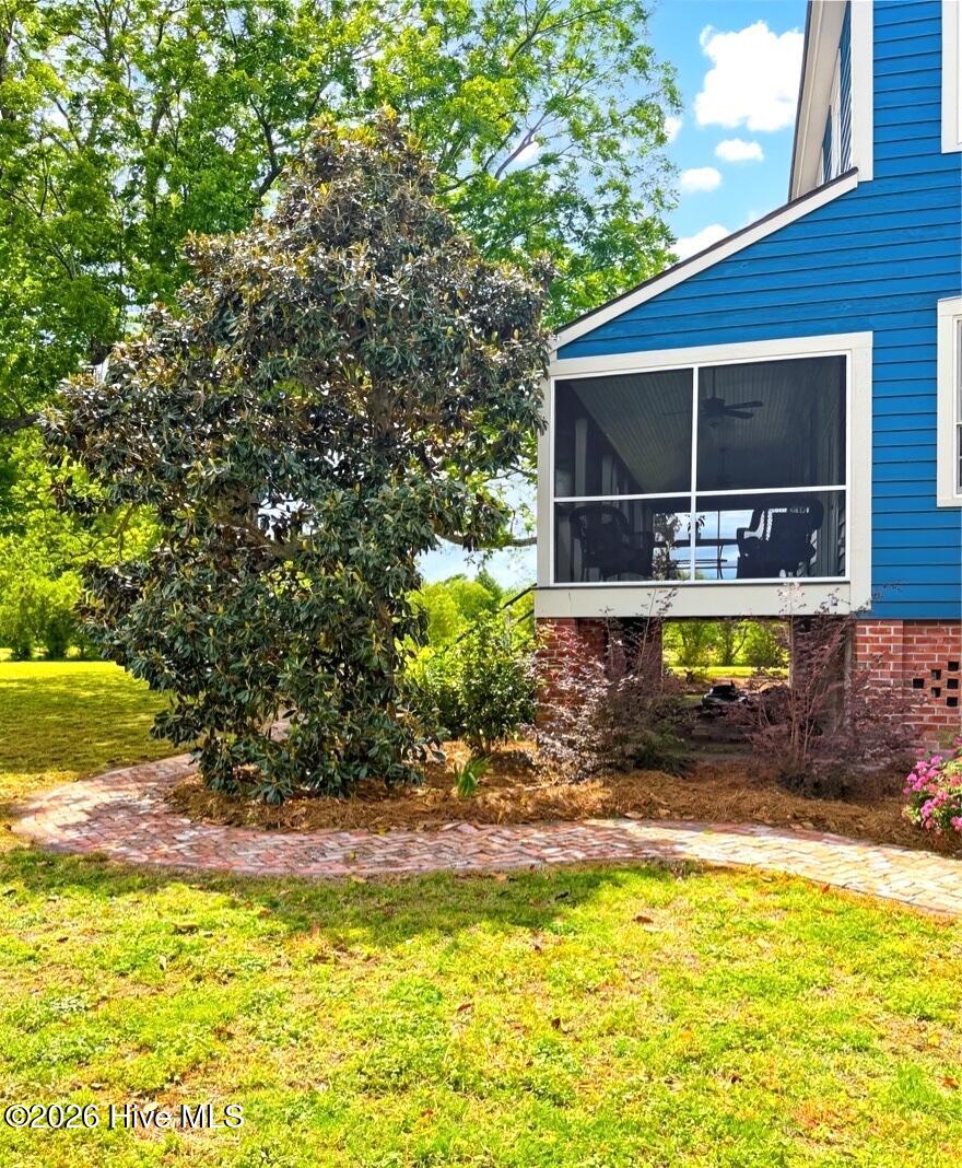 6386 Piney Woods Road