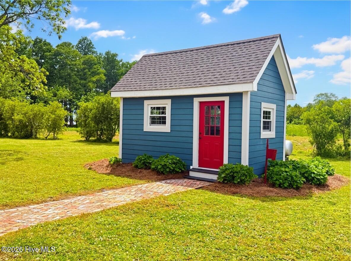 6386 Piney Woods Road