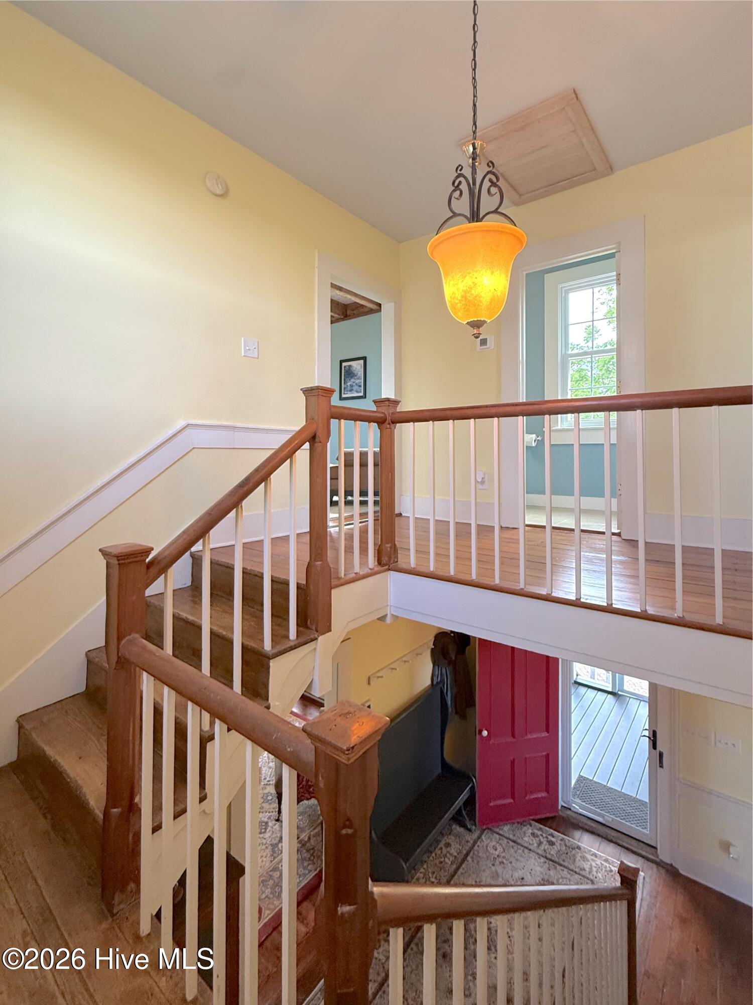 6386 Piney Woods Road