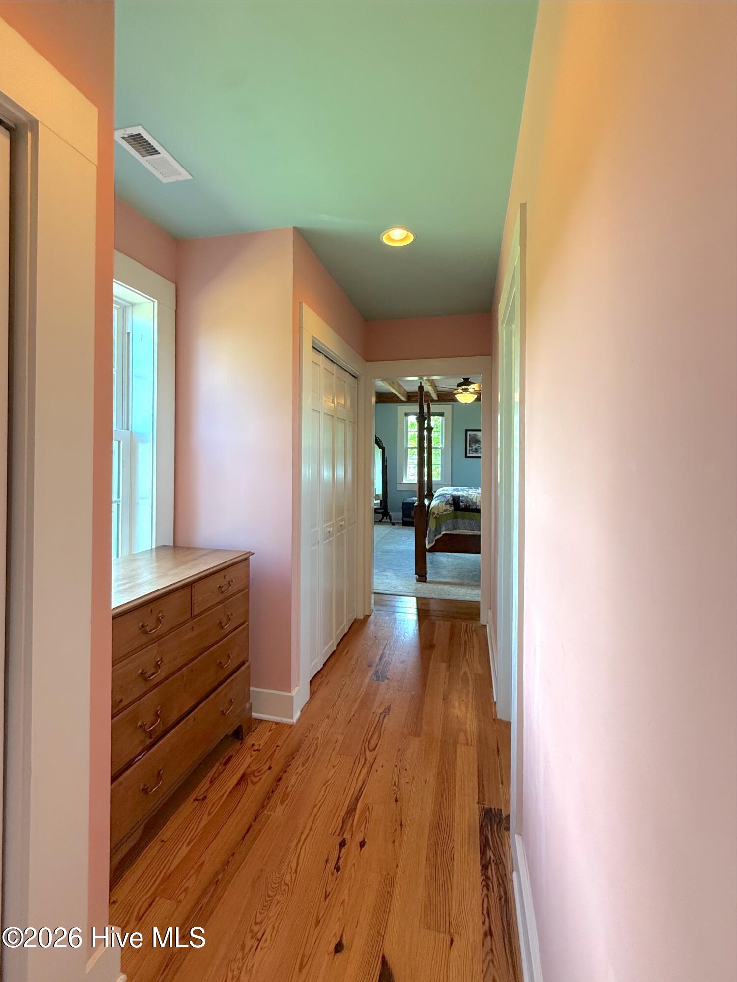 6386 Piney Woods Road