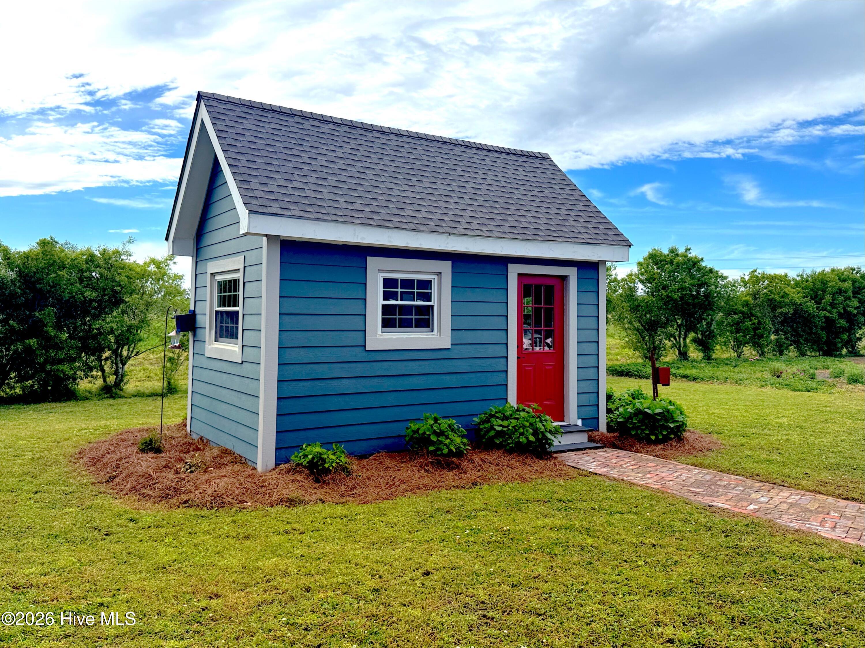 6386 Piney Woods Road