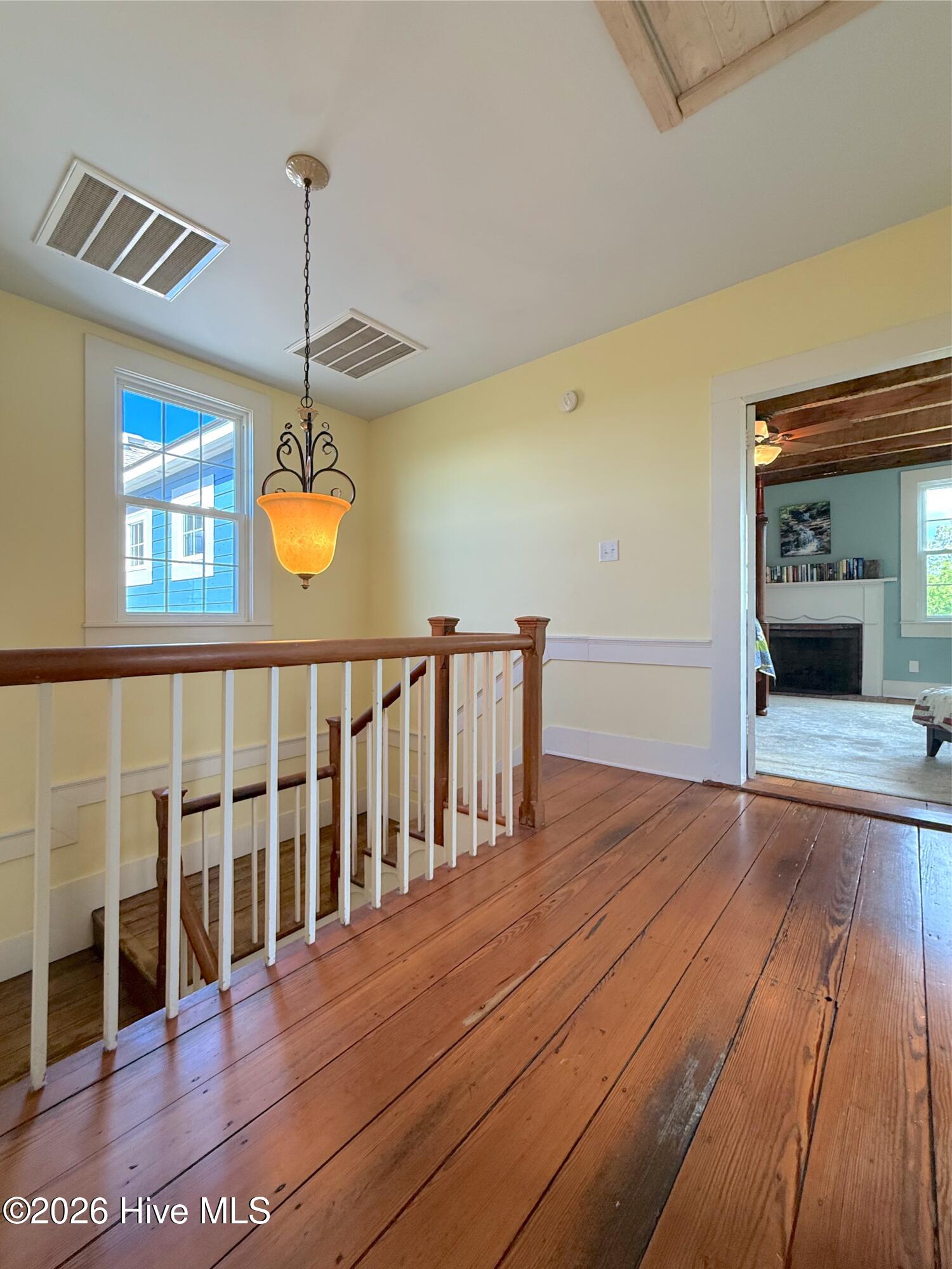 6386 Piney Woods Road