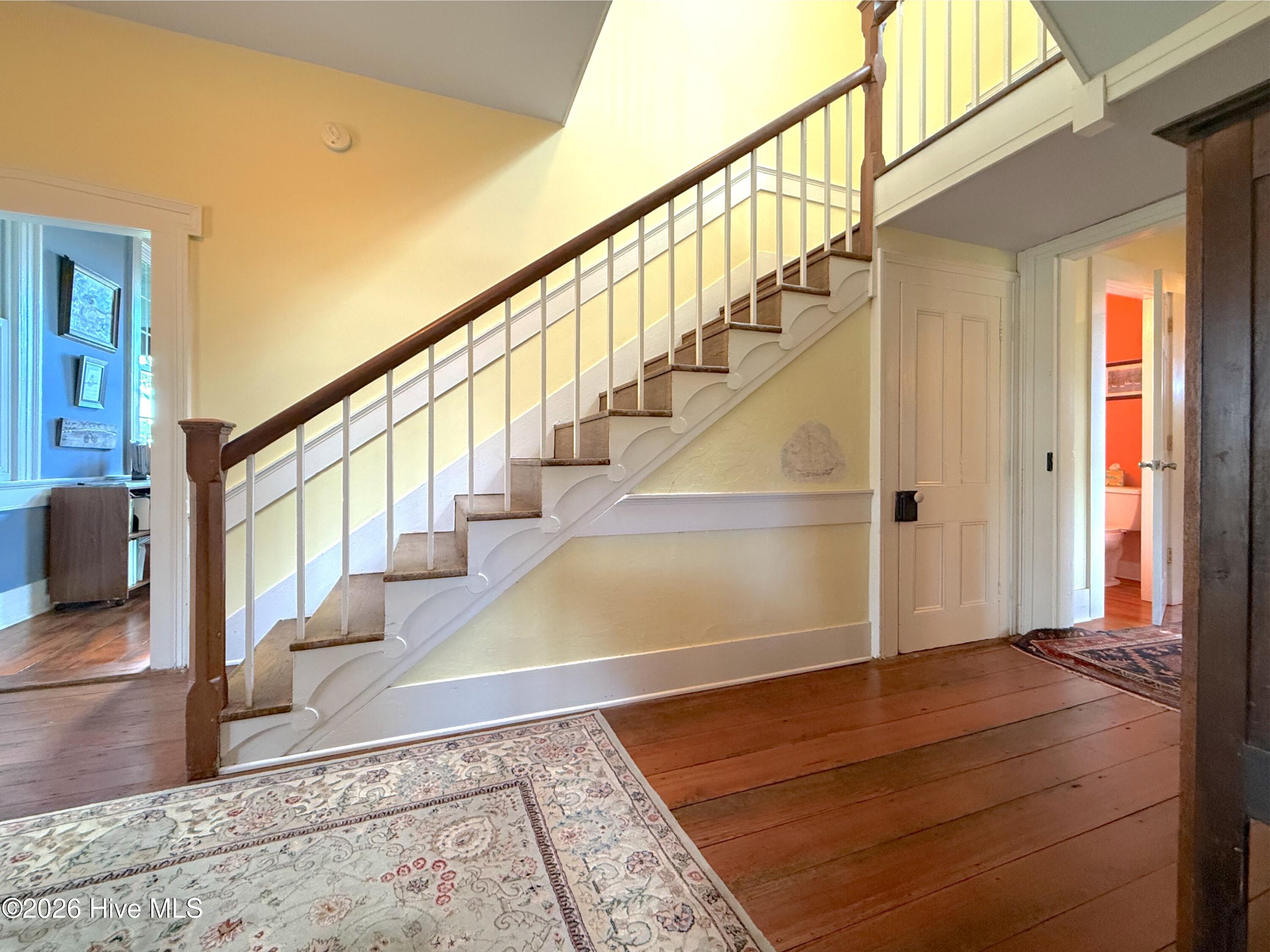 6386 Piney Woods Road