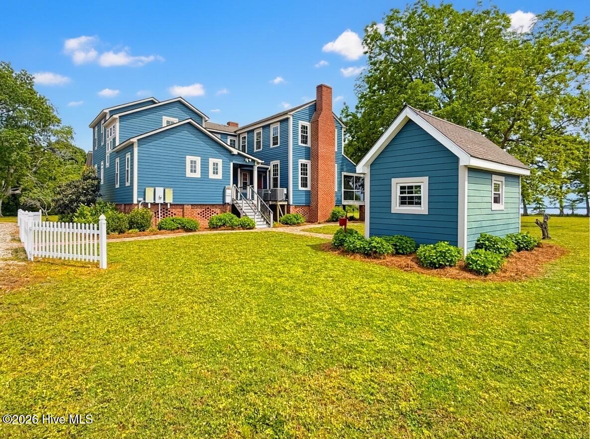 6386 Piney Woods Road