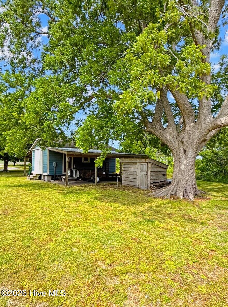 6386 Piney Woods Road
