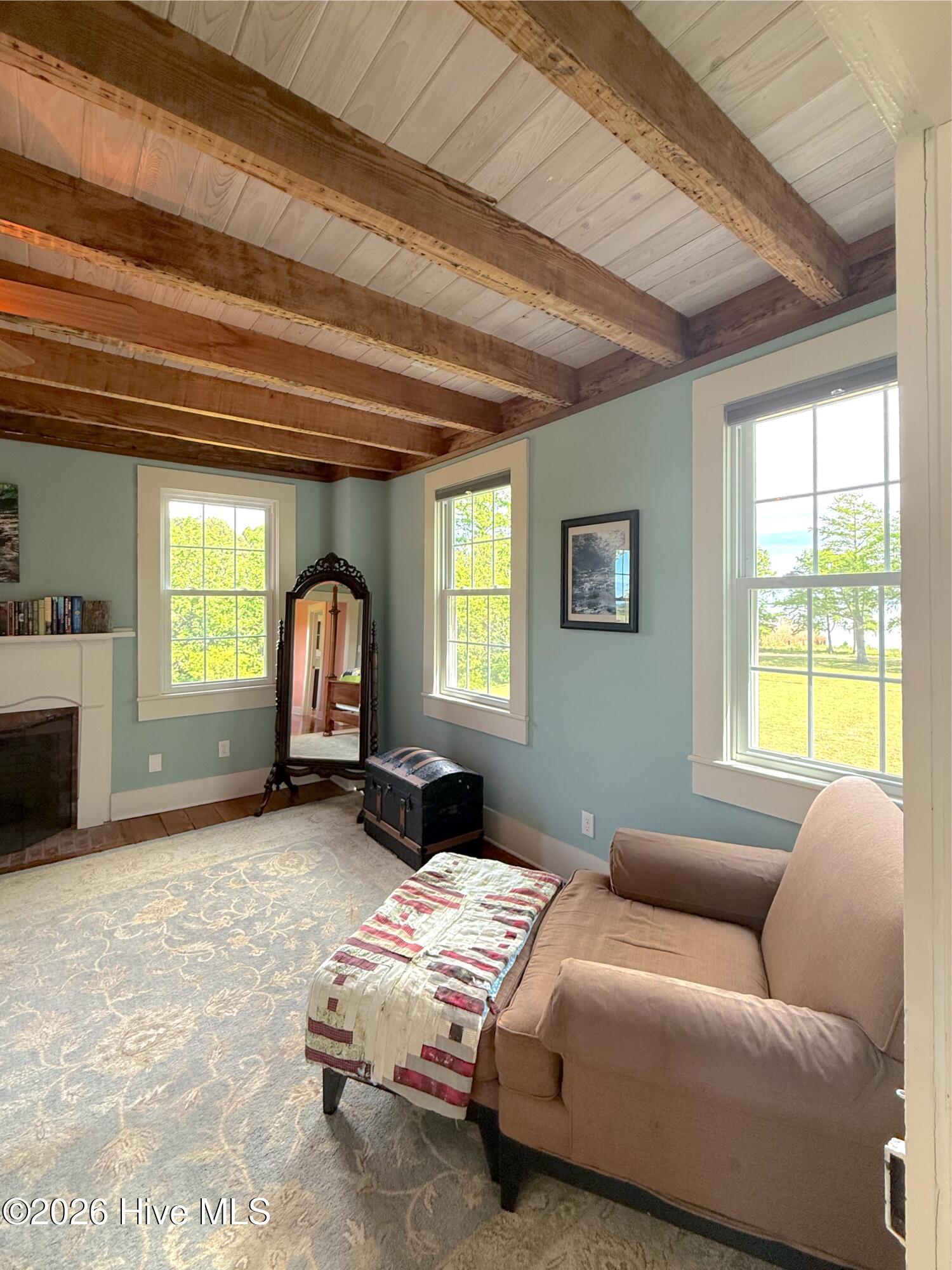 6386 Piney Woods Road