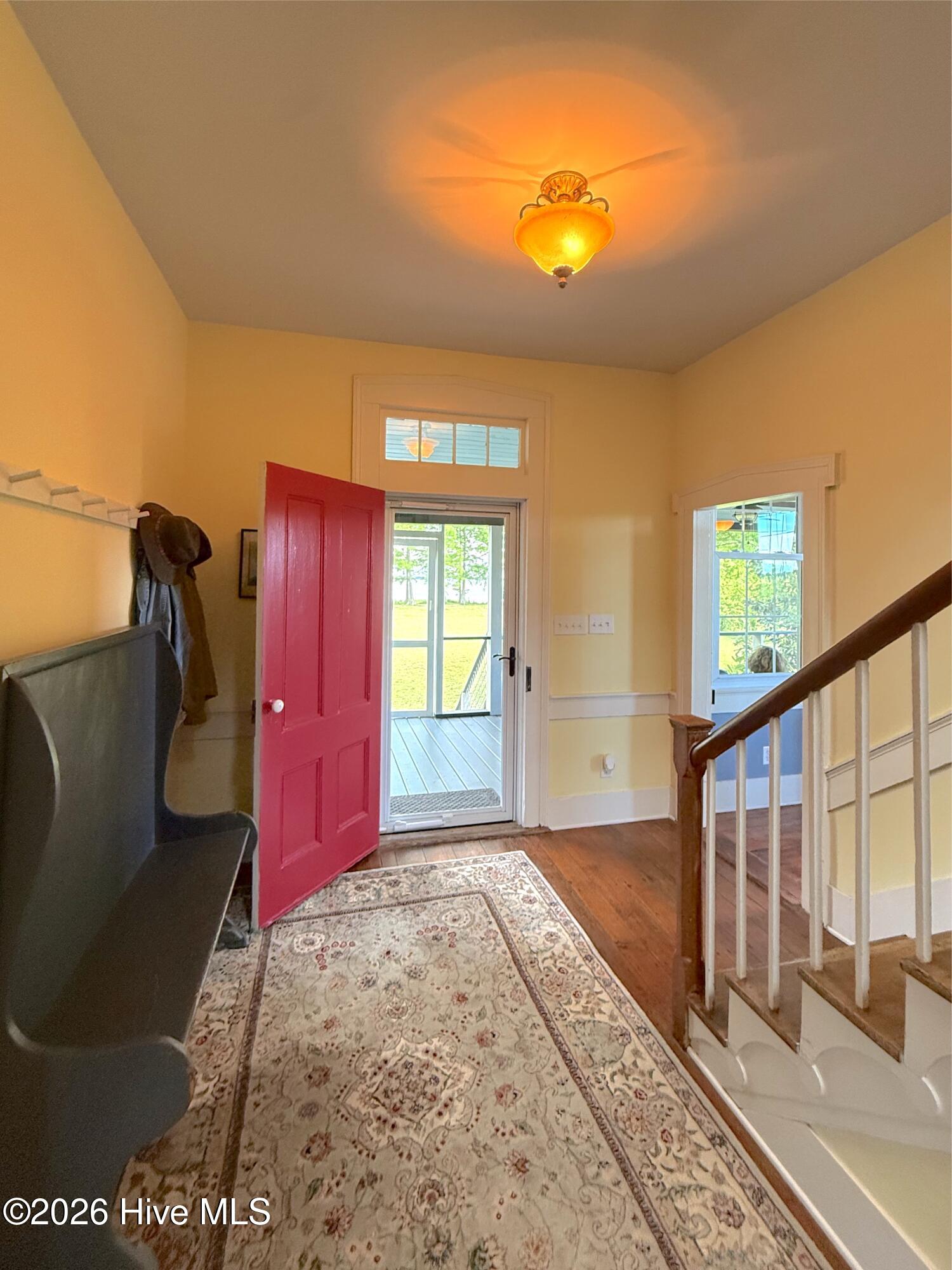 6386 Piney Woods Road