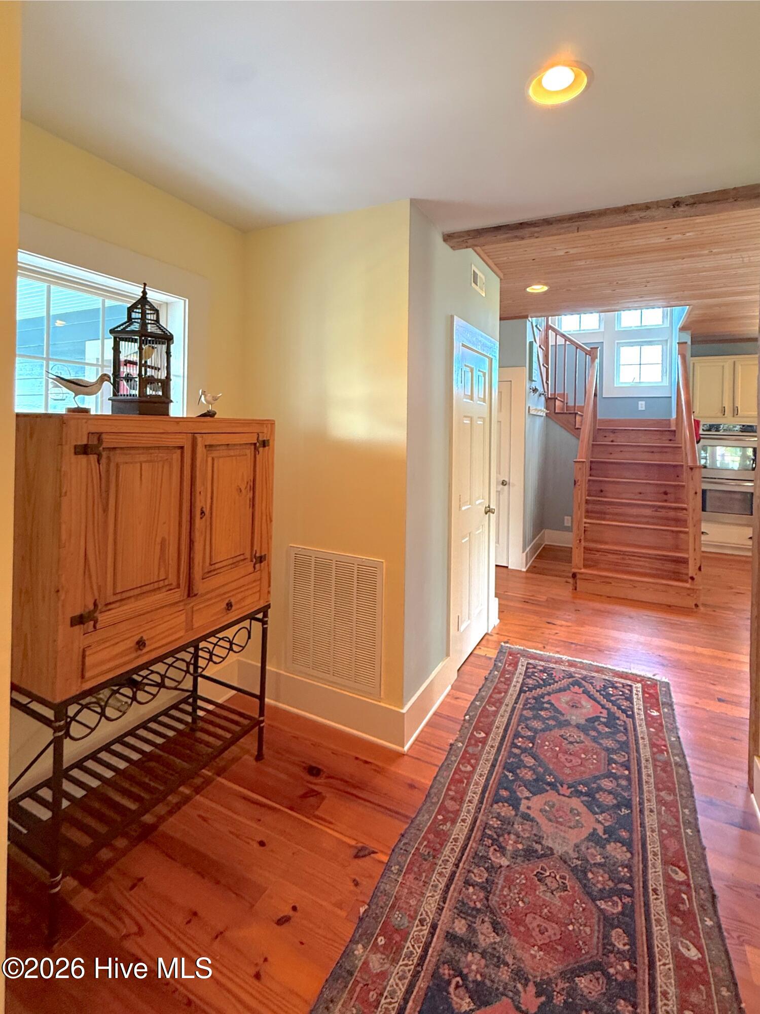 6386 Piney Woods Road