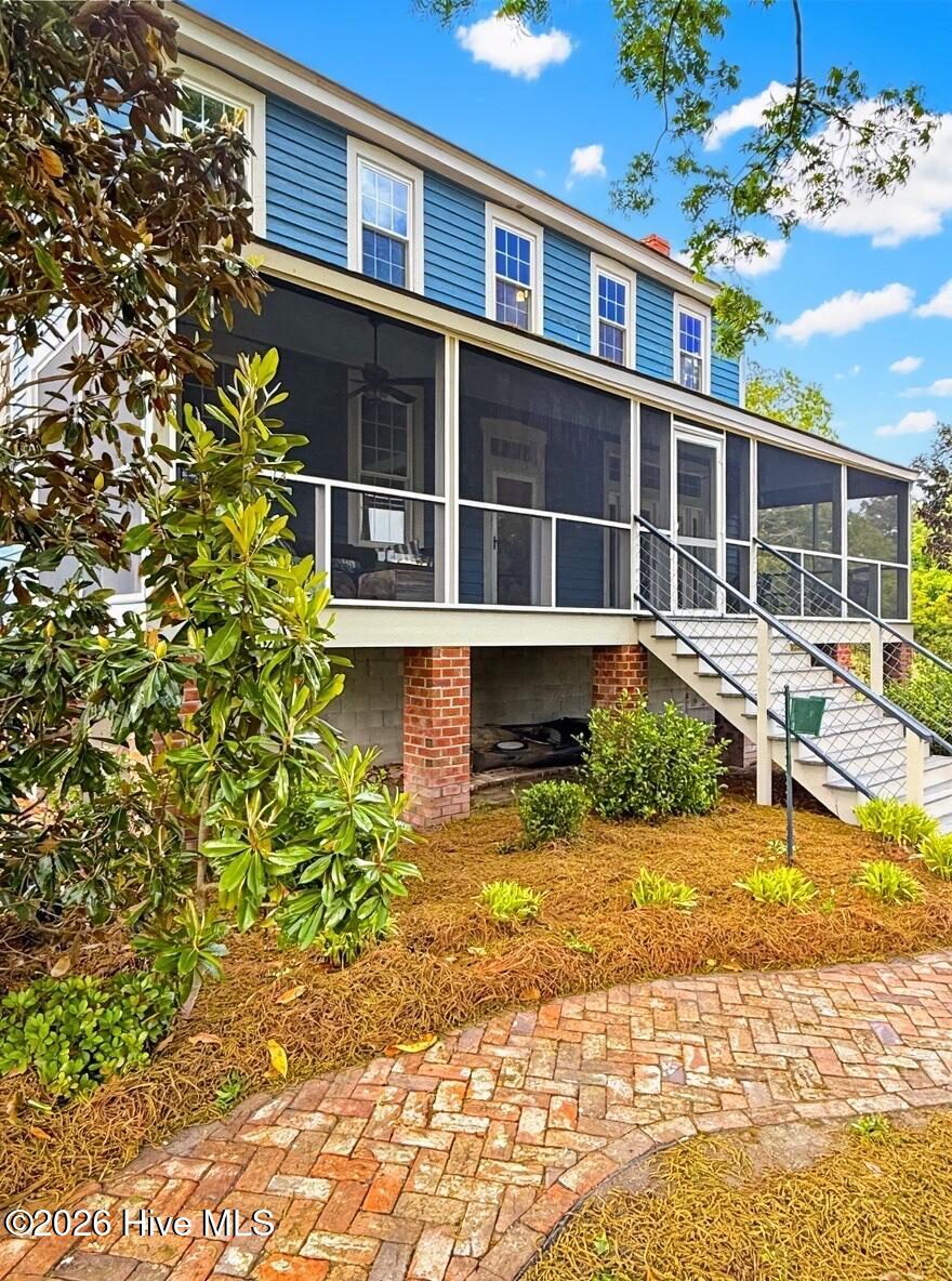 6386 Piney Woods Road
