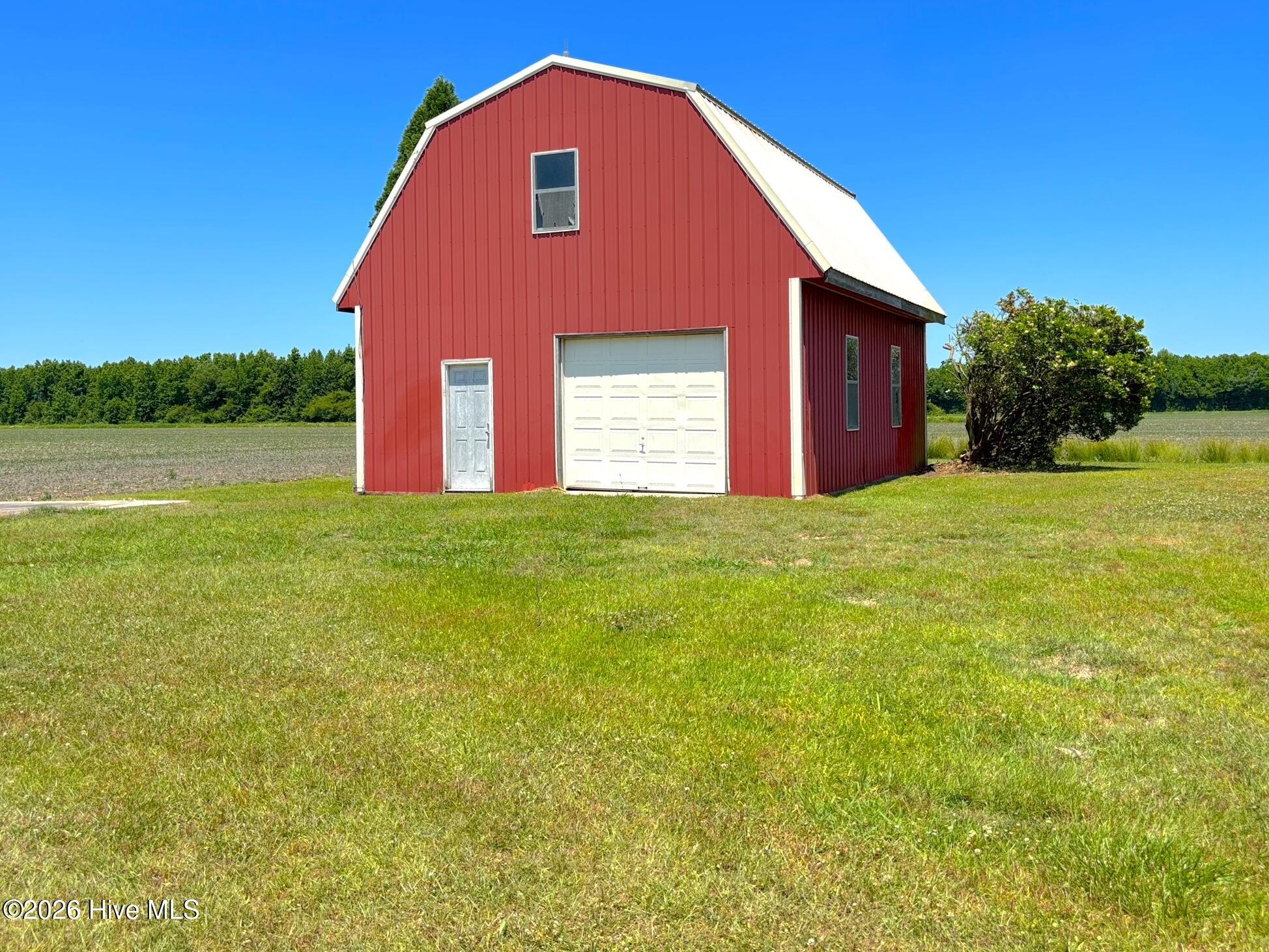 1494 Jackson Swamp Road