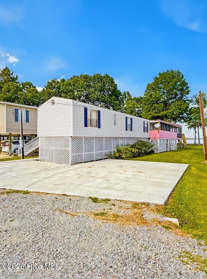 780 Hollis Drive