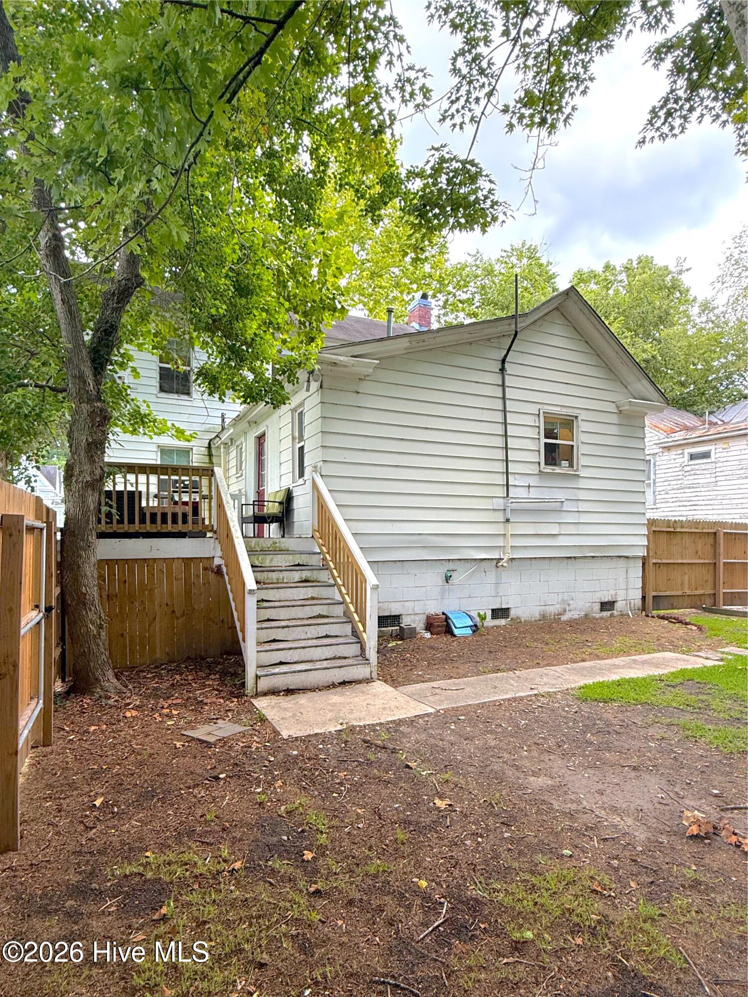 649 E Main Street