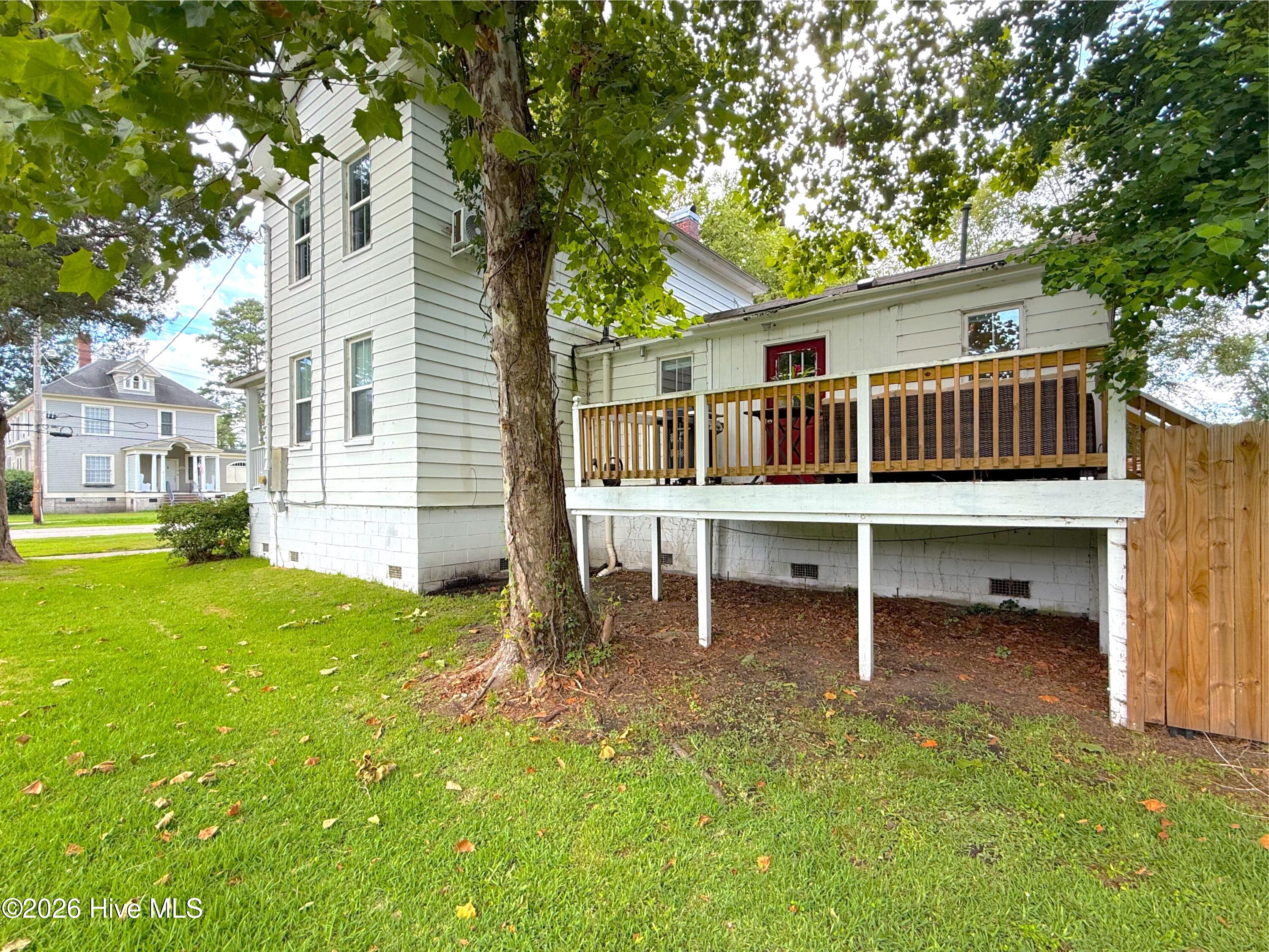 649 E Main Street