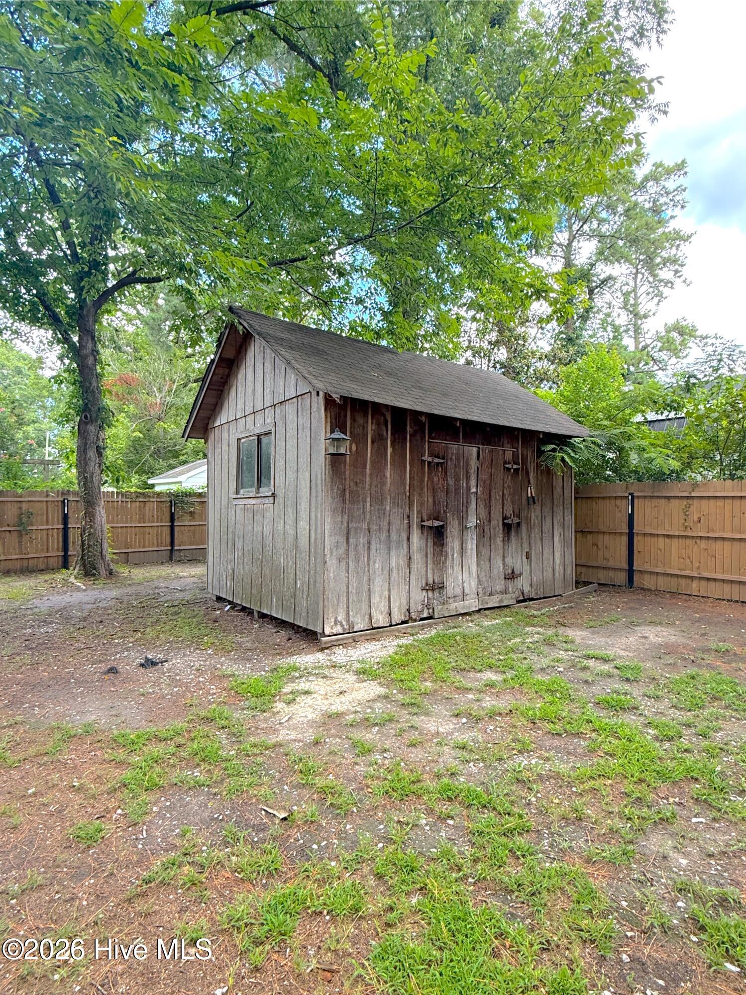 649 E Main Street