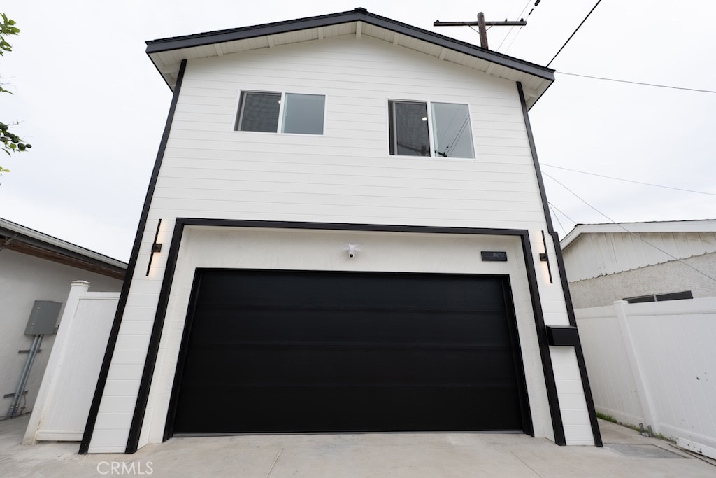 3242 W 187 th Street