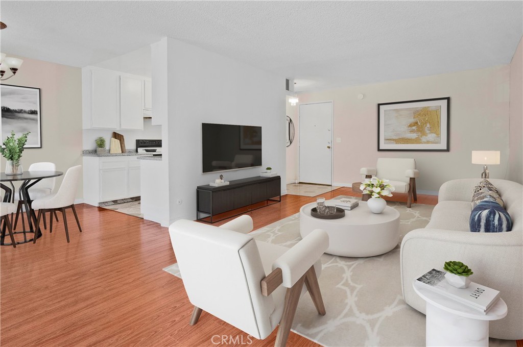 1735 N Fuller 224