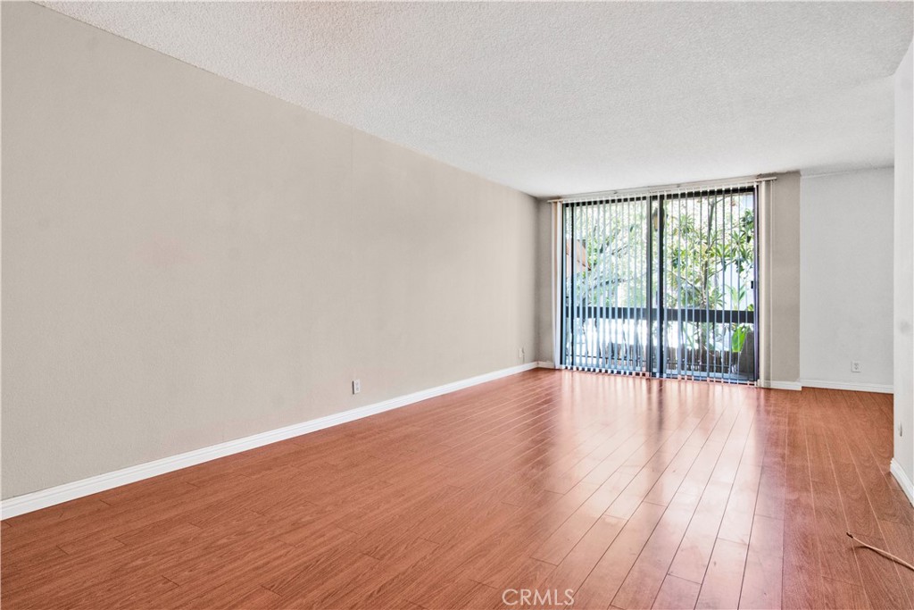 1735 N Fuller 224