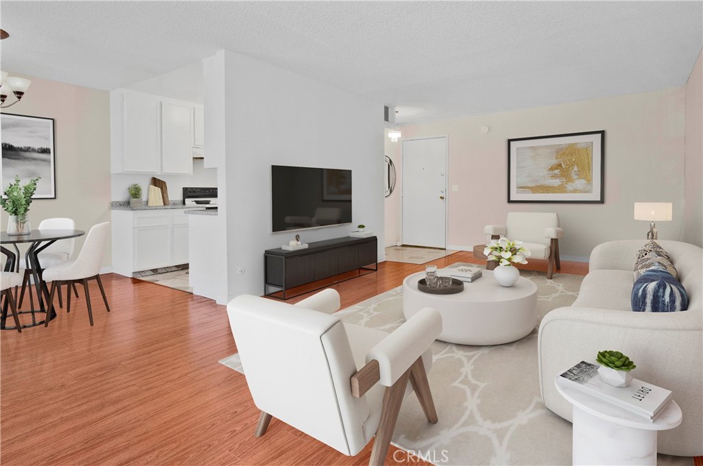 1735 N Fuller 224