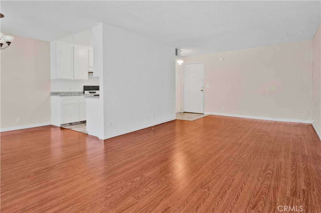 1735 N Fuller 224