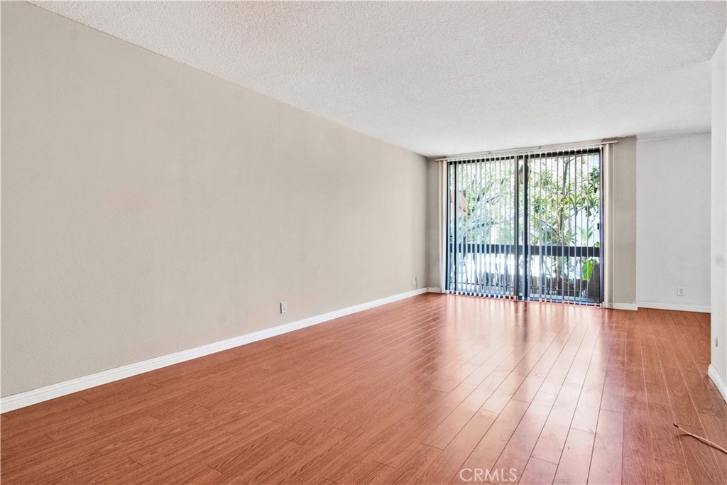 1735 N Fuller 224