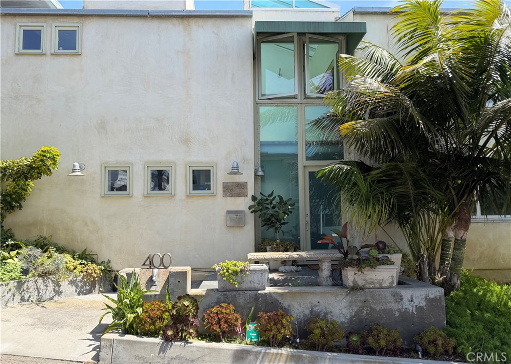 400 34th (Lower) Street