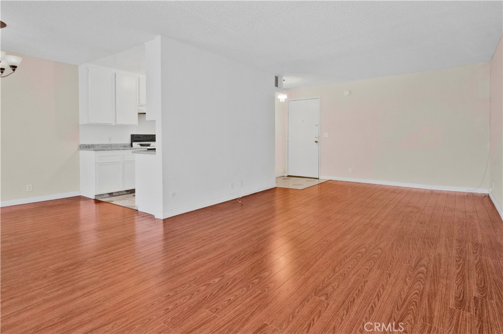 1735 N Fuller 224