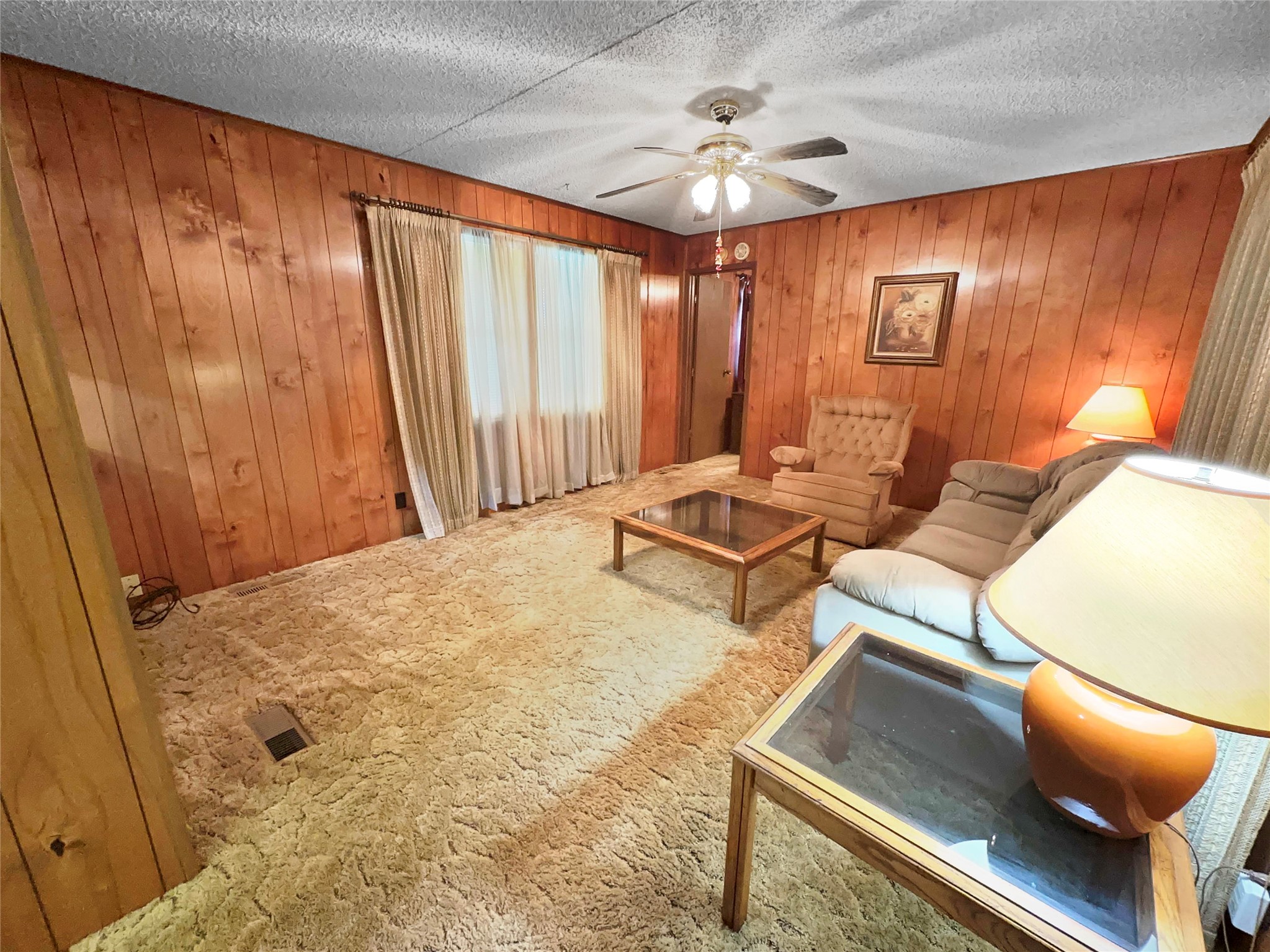 4310 Apache Drive
