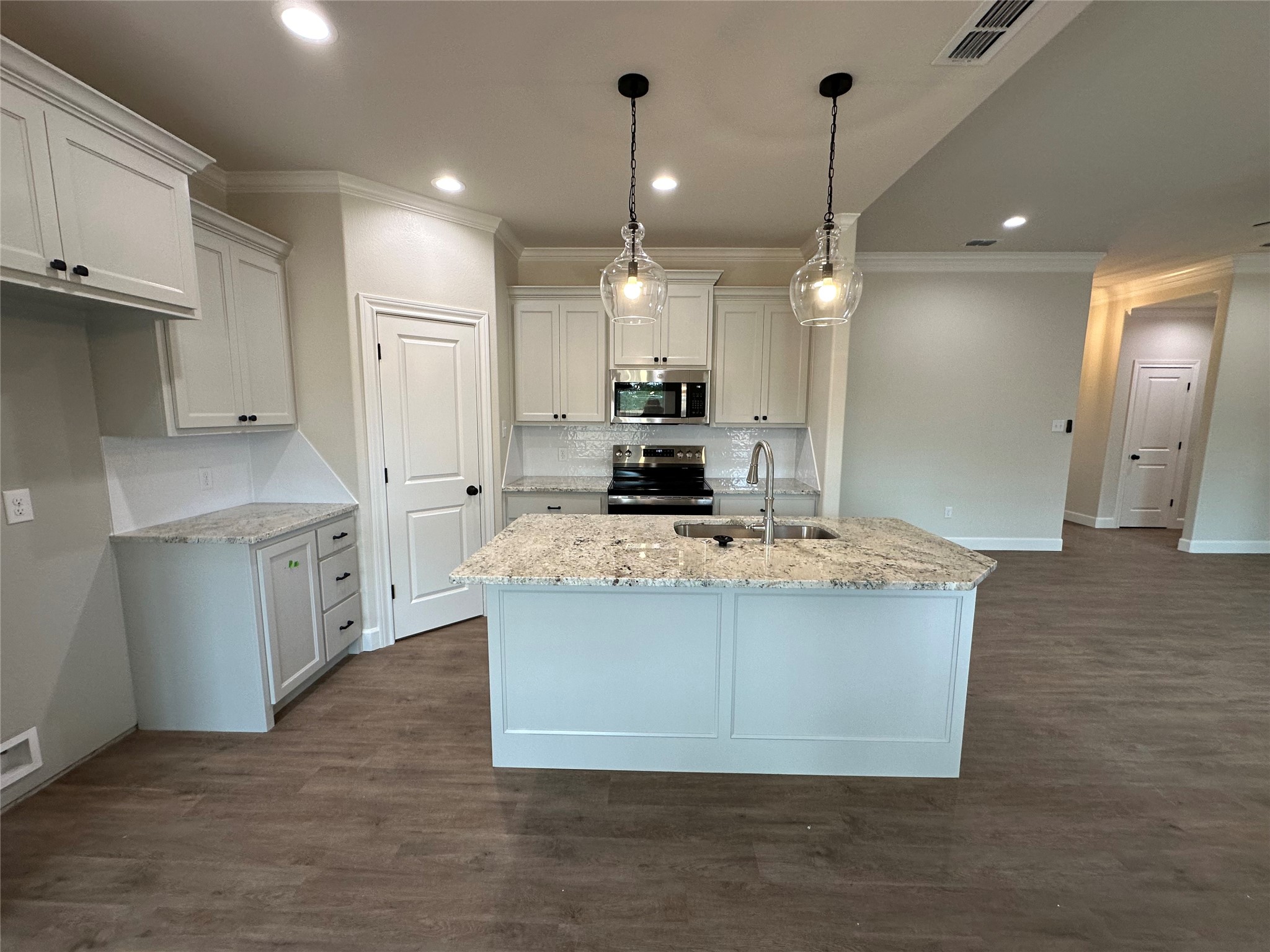 7557 Wildflower Way