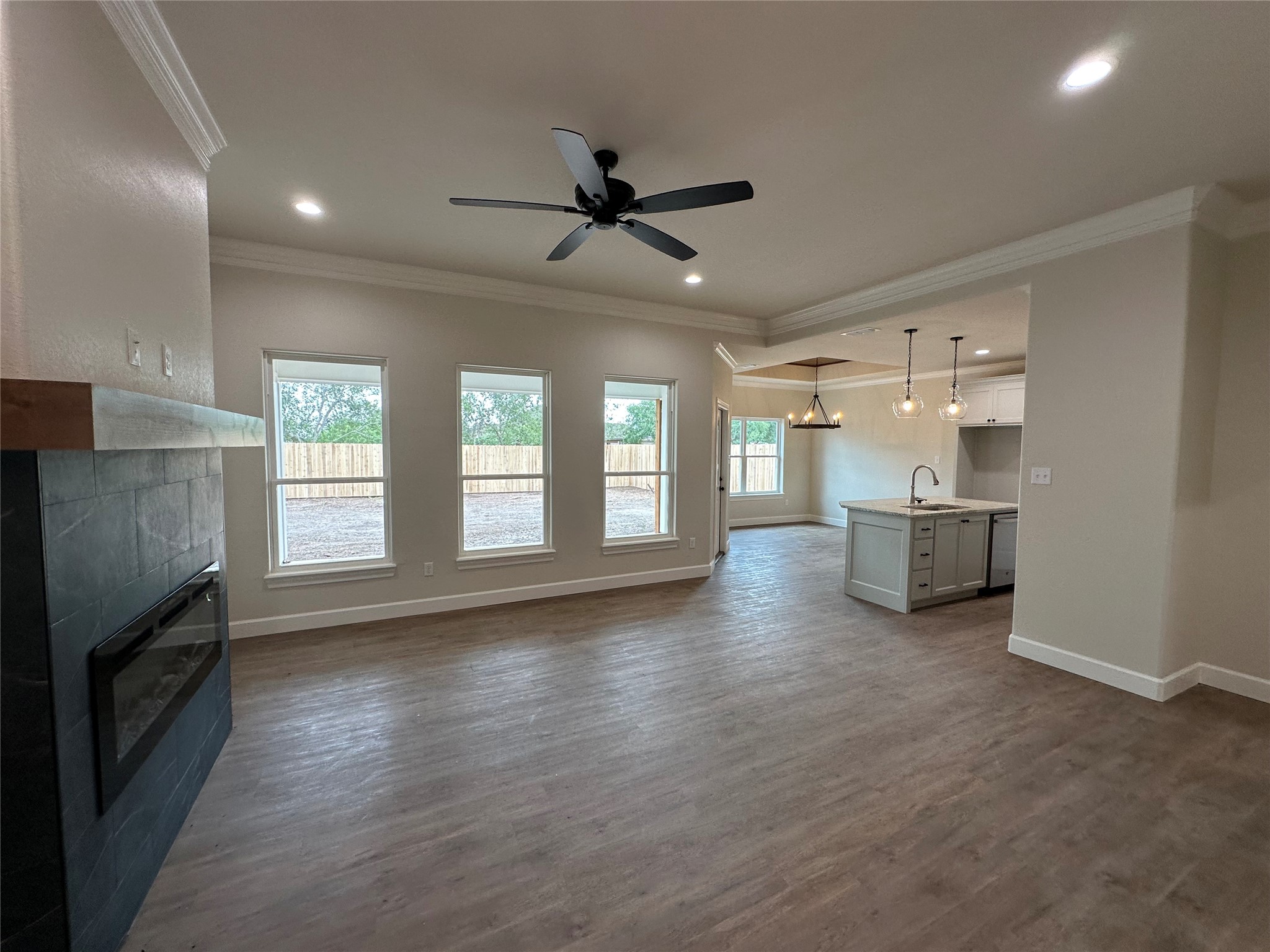 7557 Wildflower Way