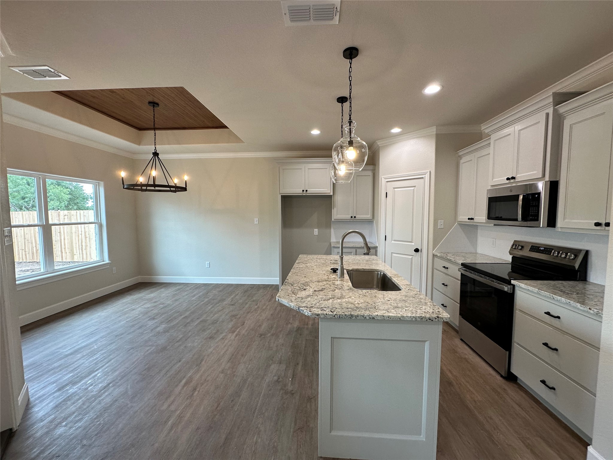 7557 Wildflower Way