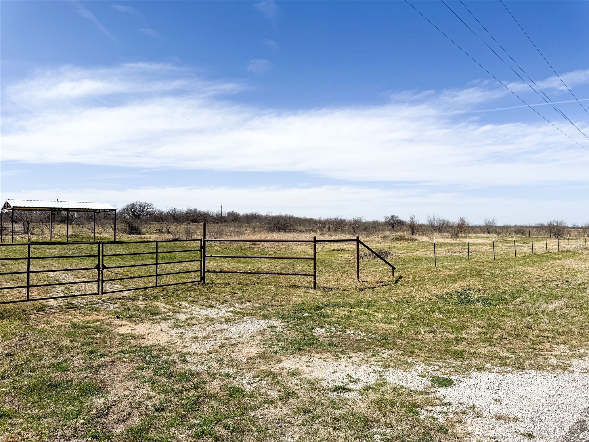 3300 Highway 569