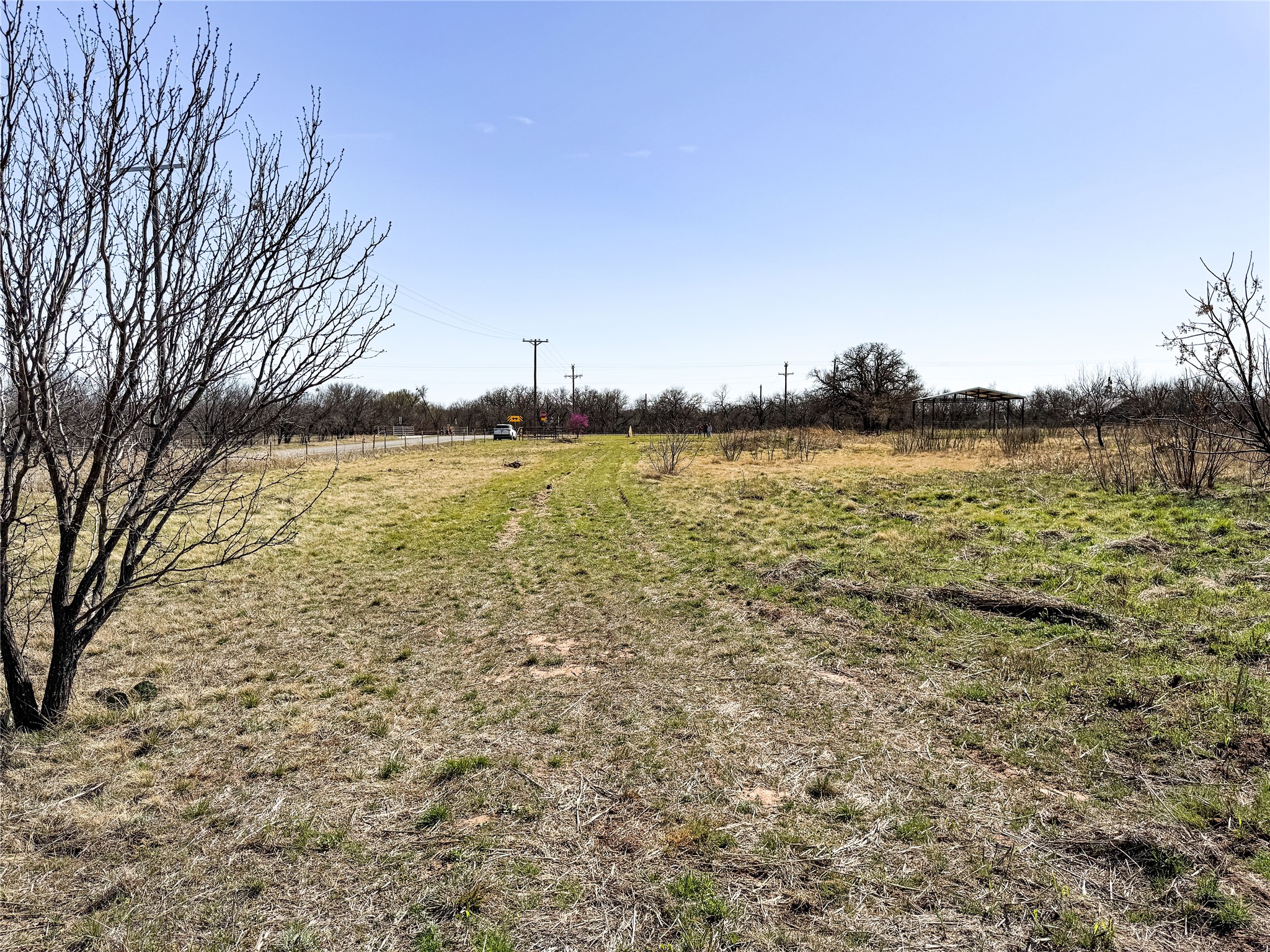 3300 Highway 569