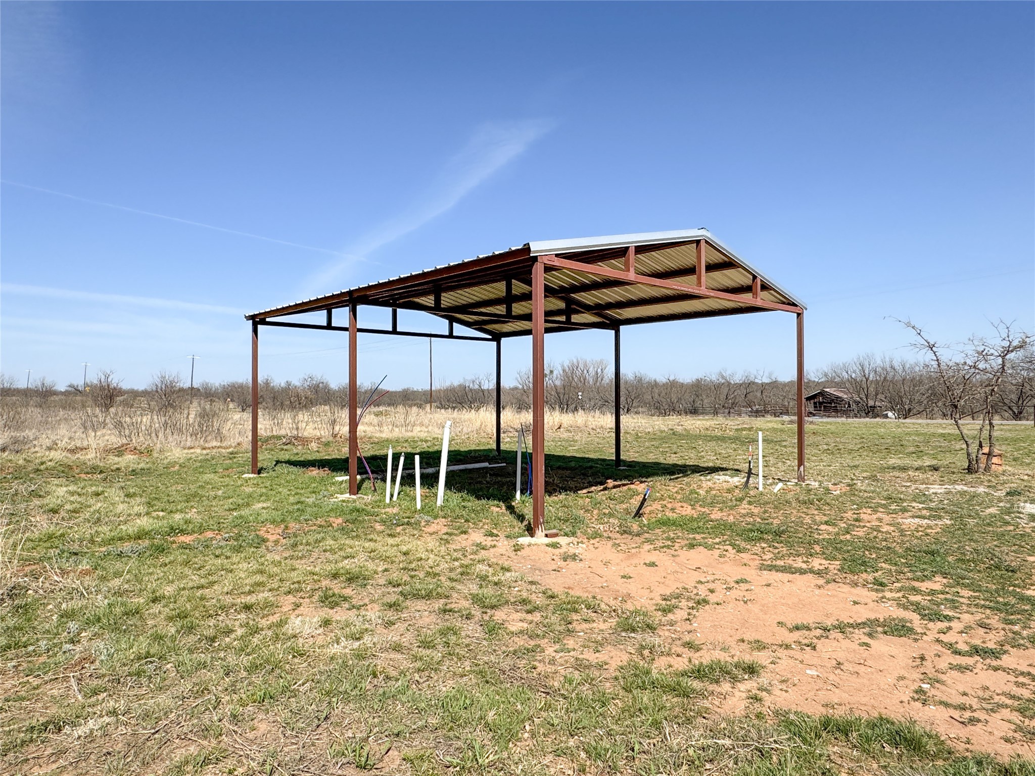 3300 Highway 569