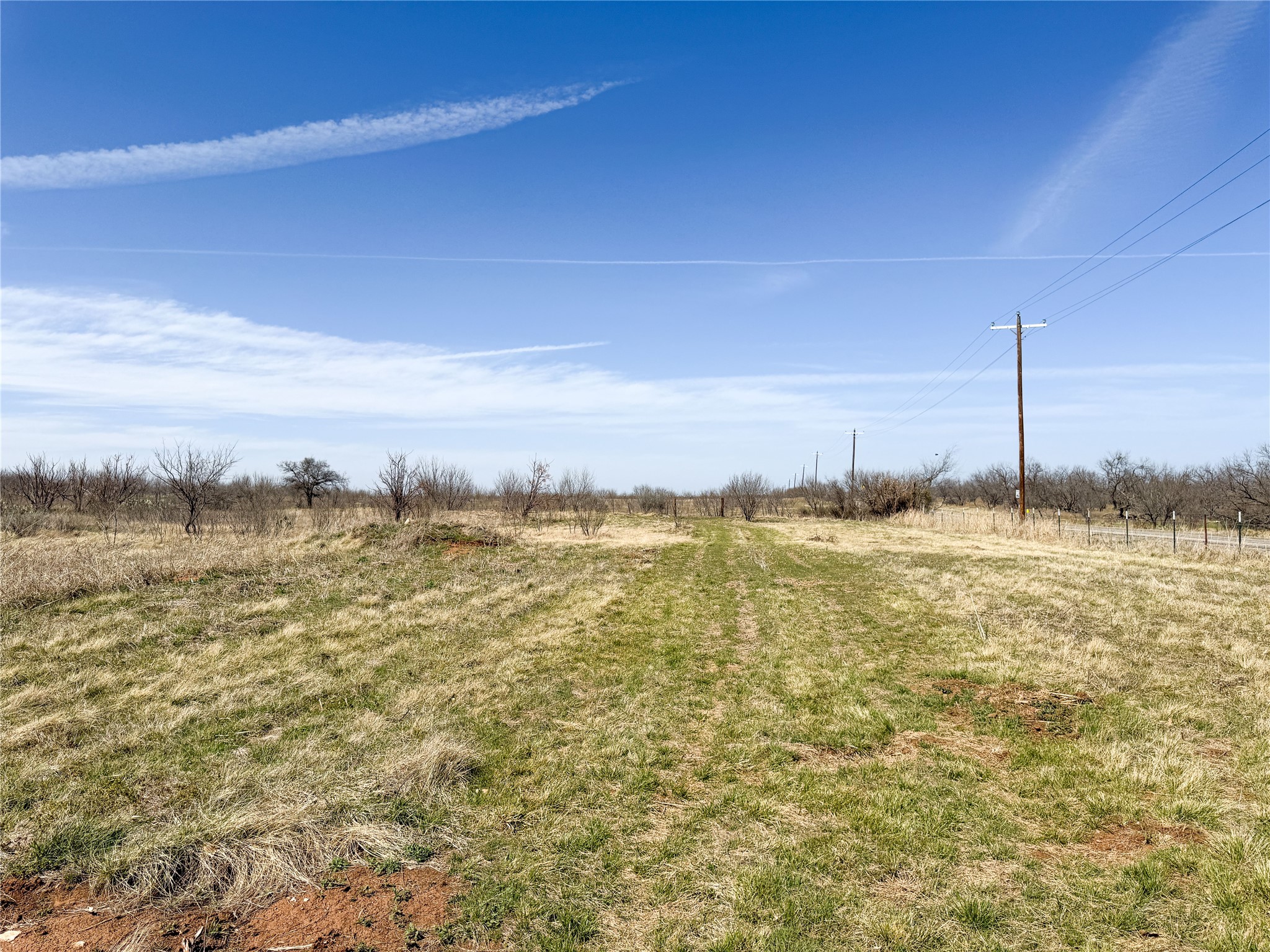 3300 Highway 569