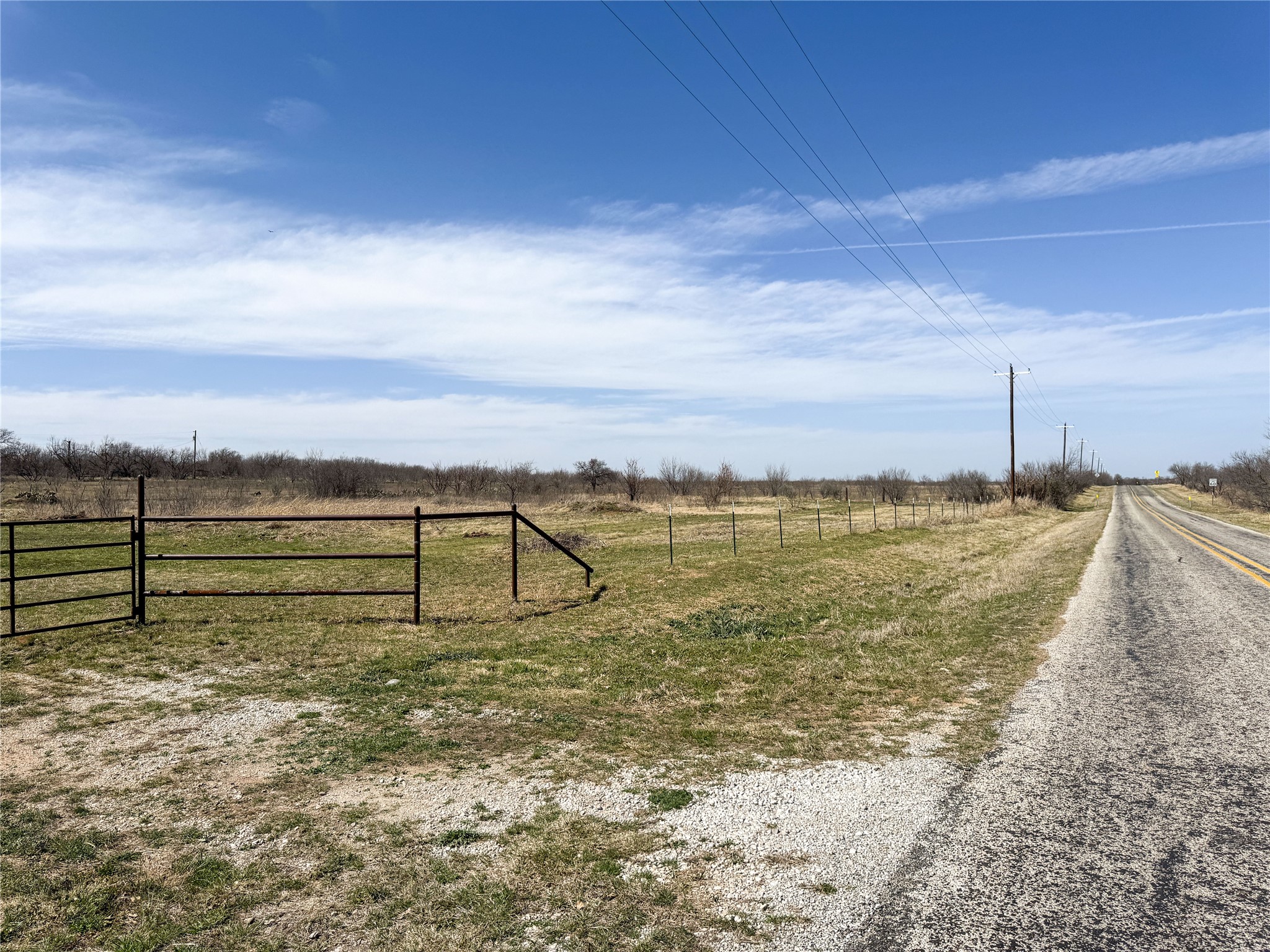 3300 Highway 569