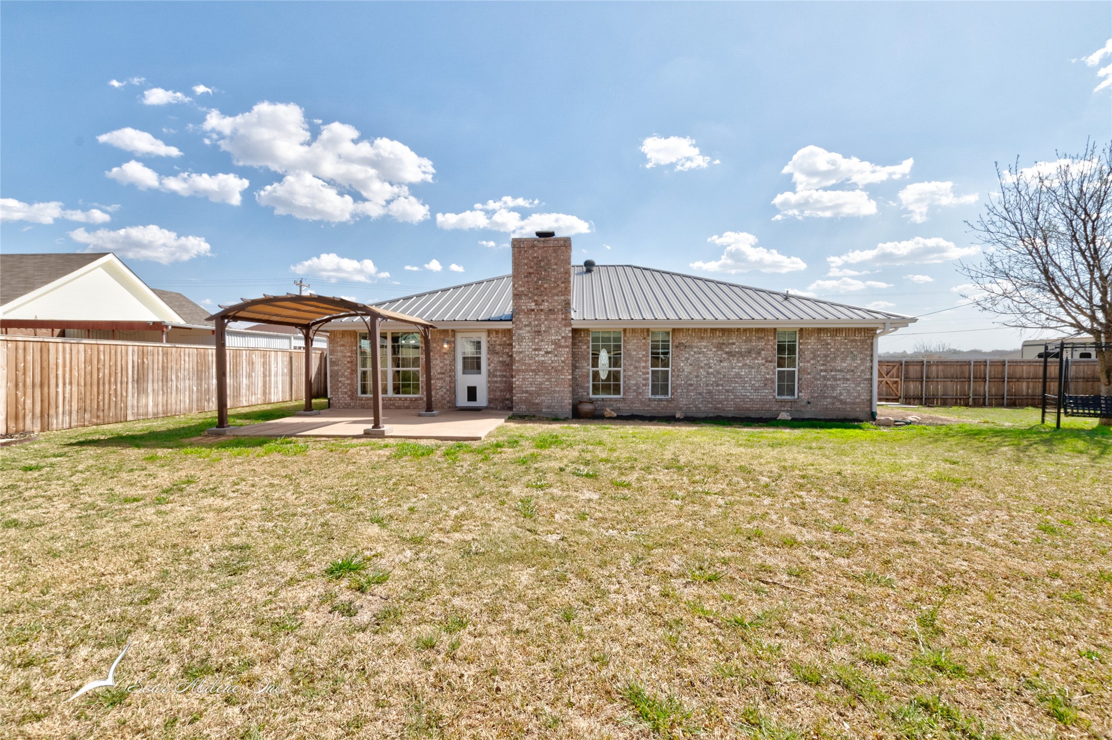 1010 Woodland Drive