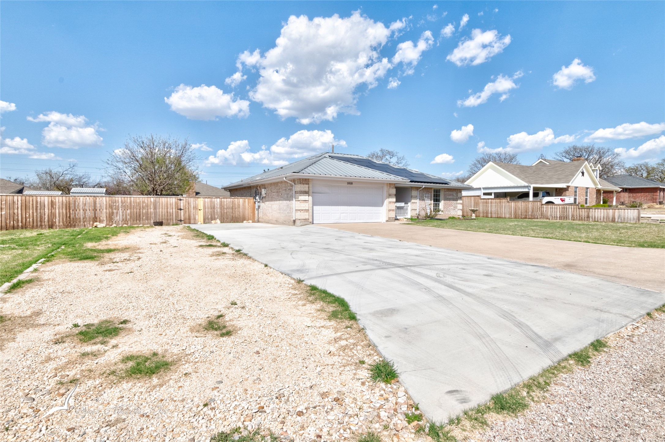 1010 Woodland Drive