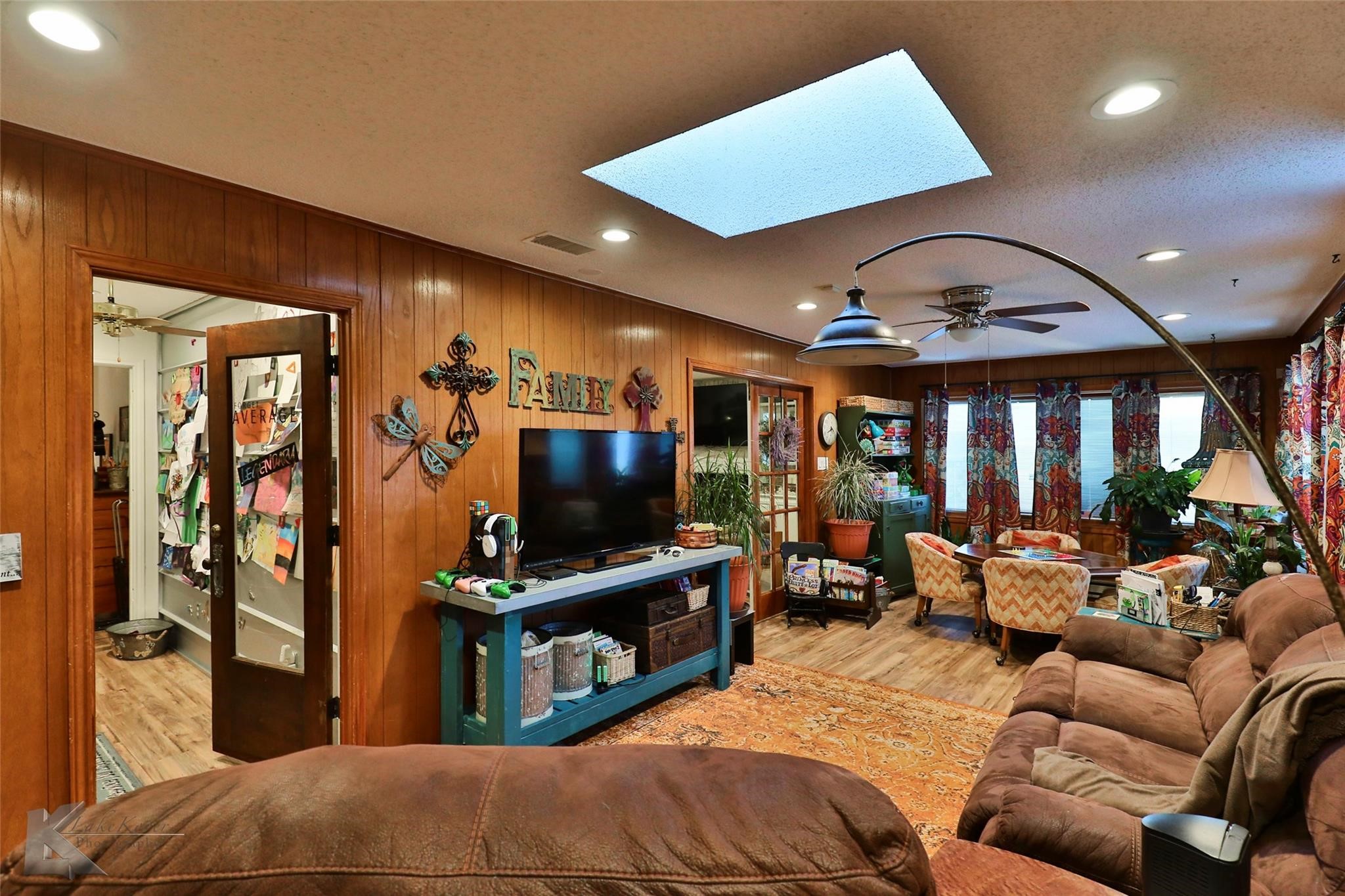 1929 S 13th Street