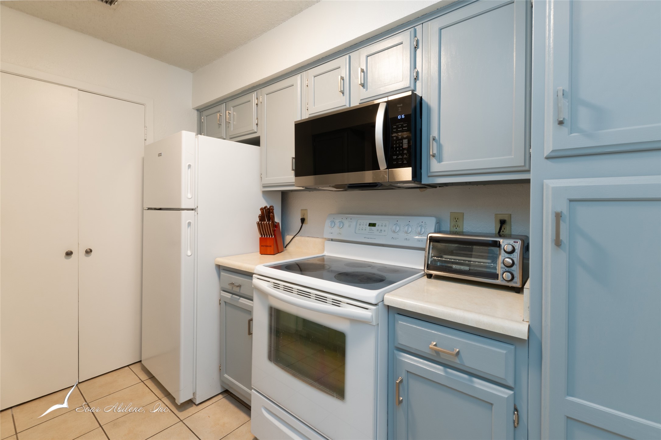 1310 Westheimer Road 211