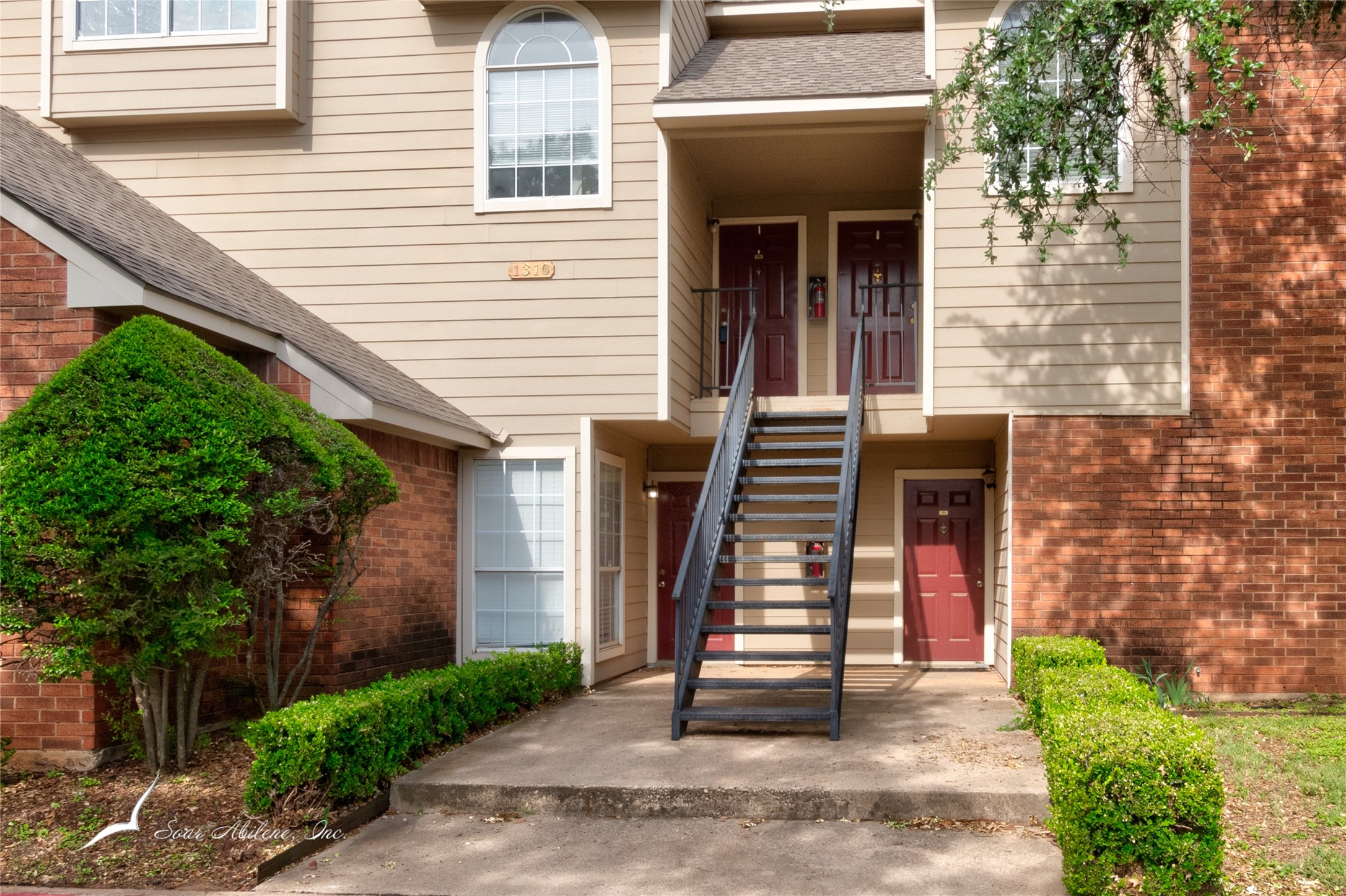 1310 Westheimer Road 211