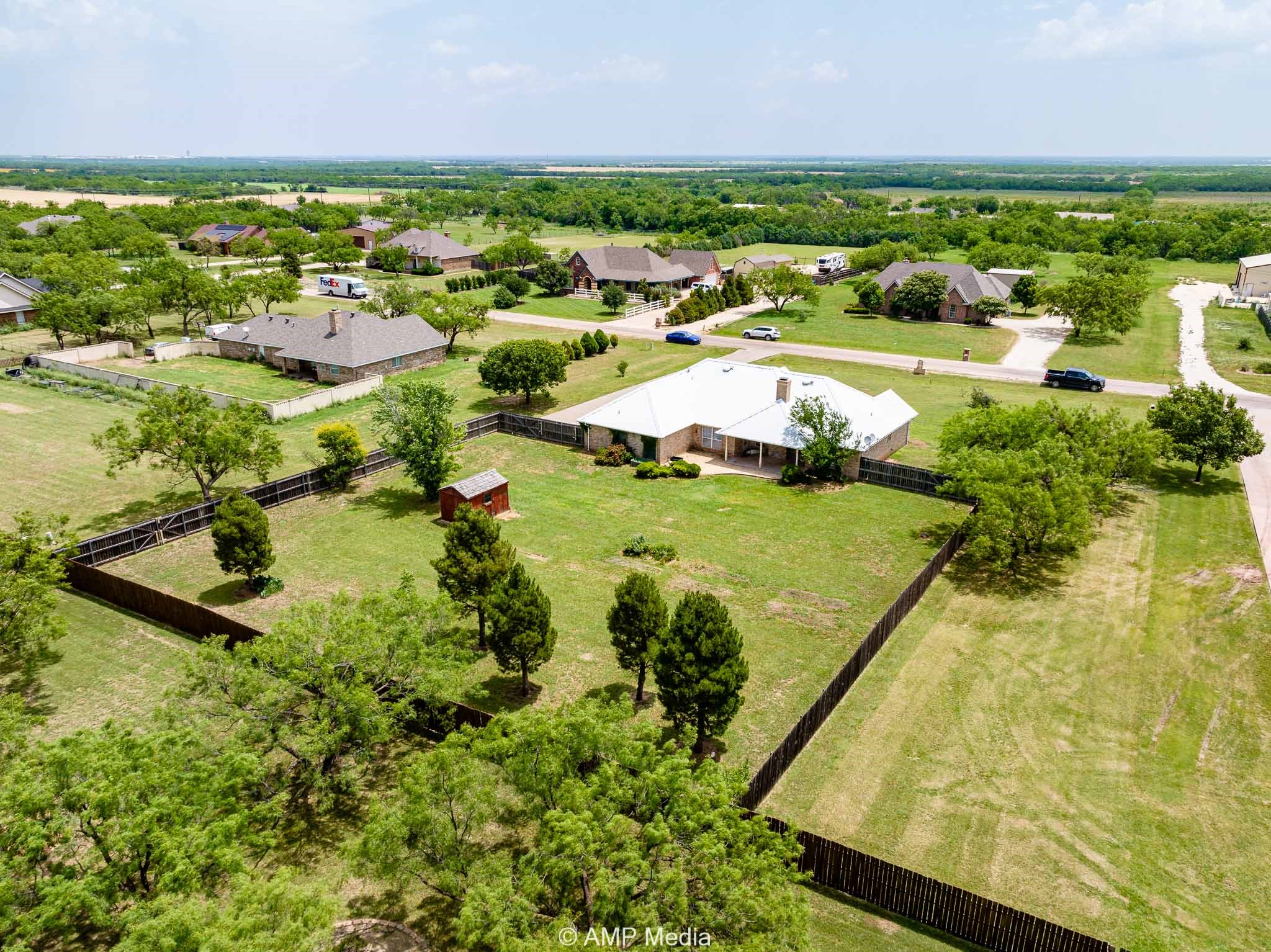 142 Quaker Rd