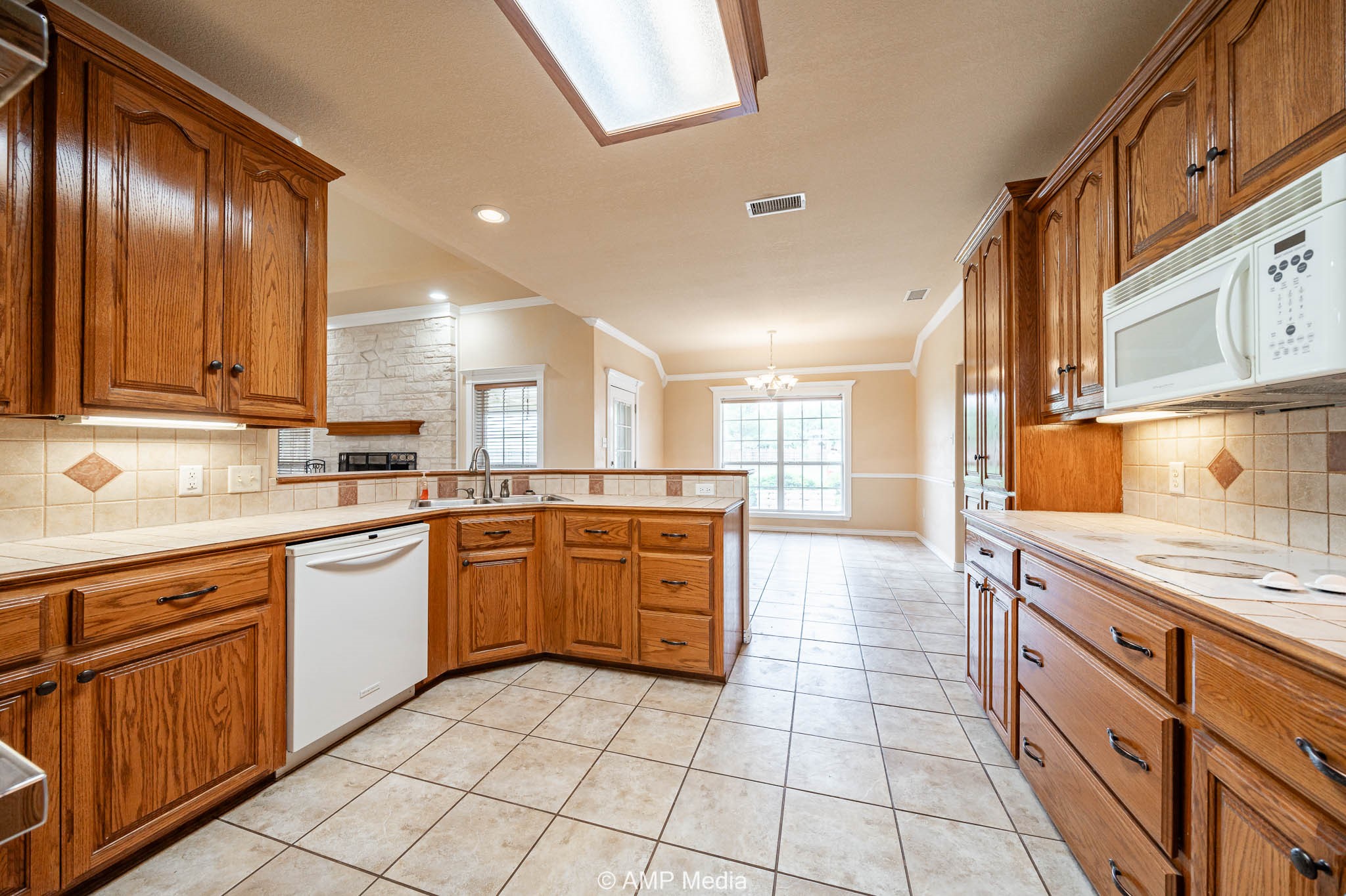 142 Quaker Rd