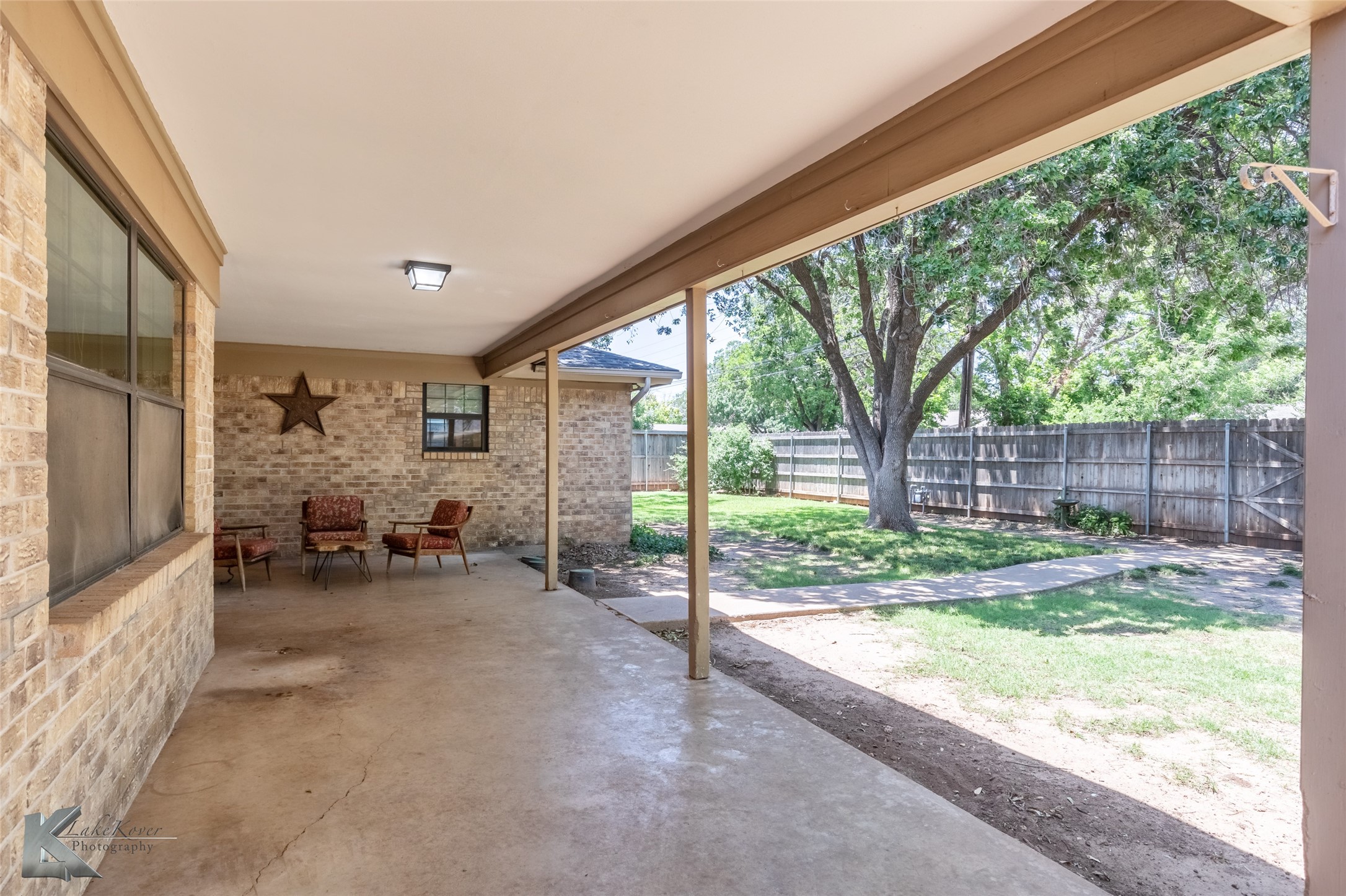 3126 Ventura Drive