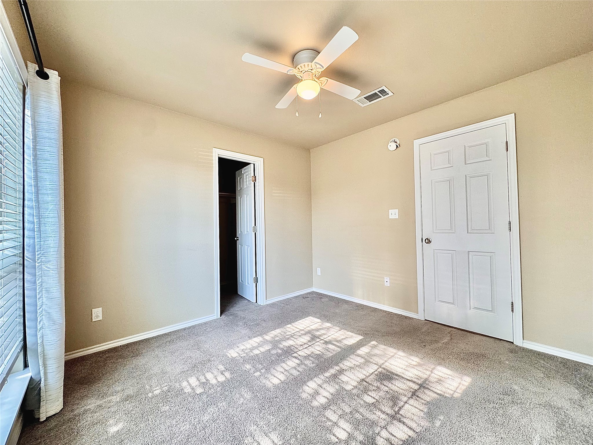 5549 Yellow Brick Road