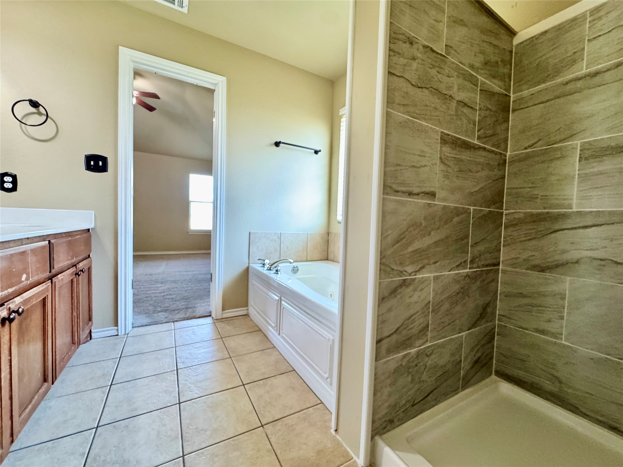 5549 Yellow Brick Road