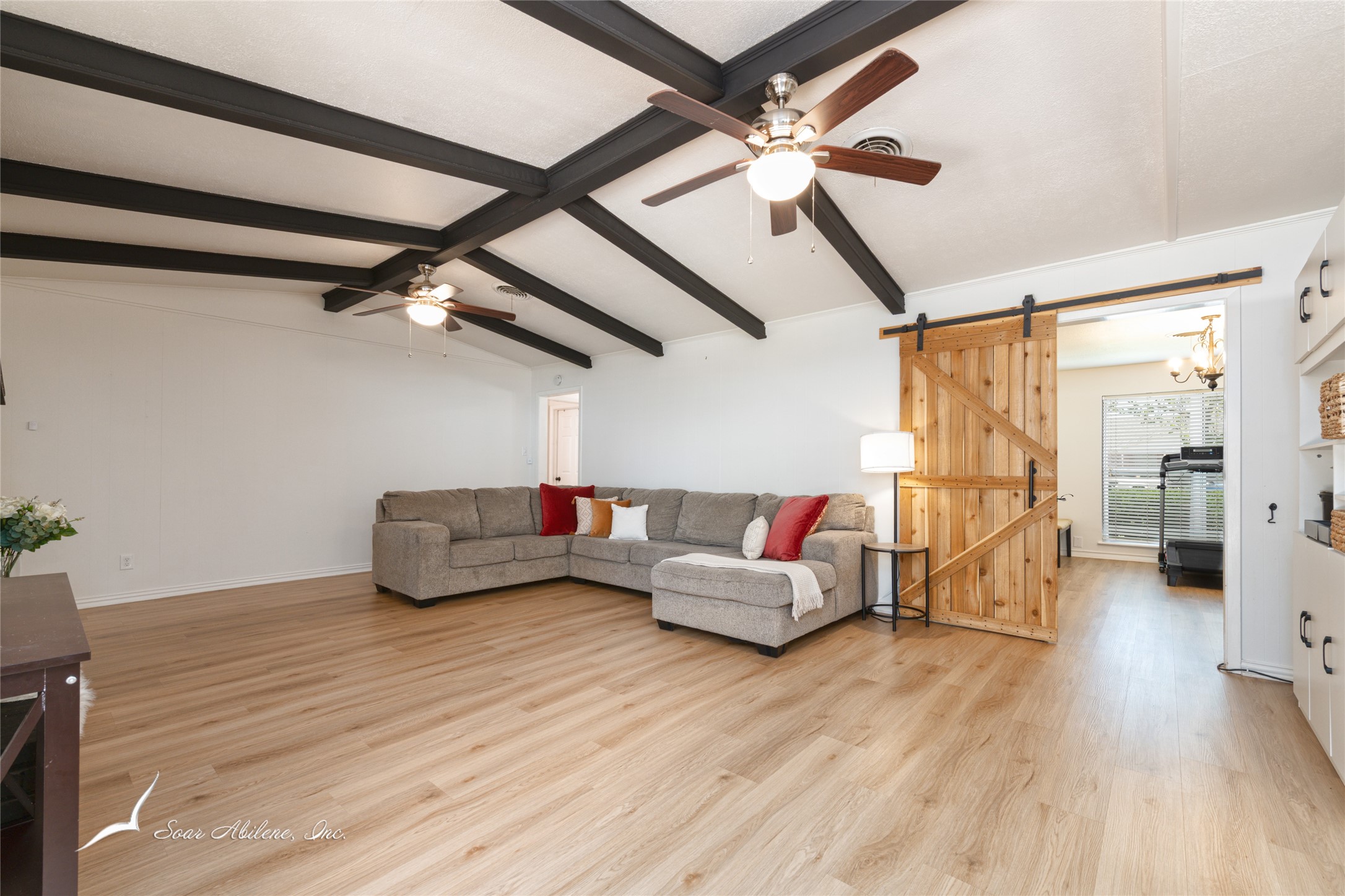 2318 Brentwood Drive