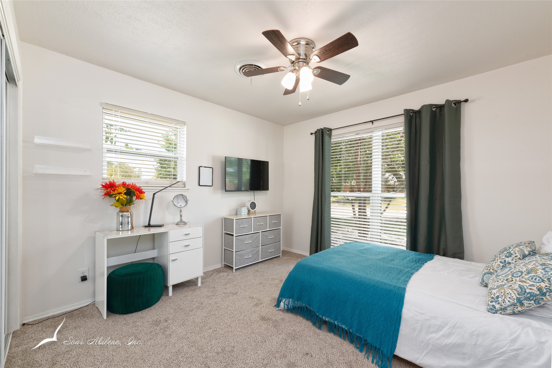 2318 Brentwood Drive