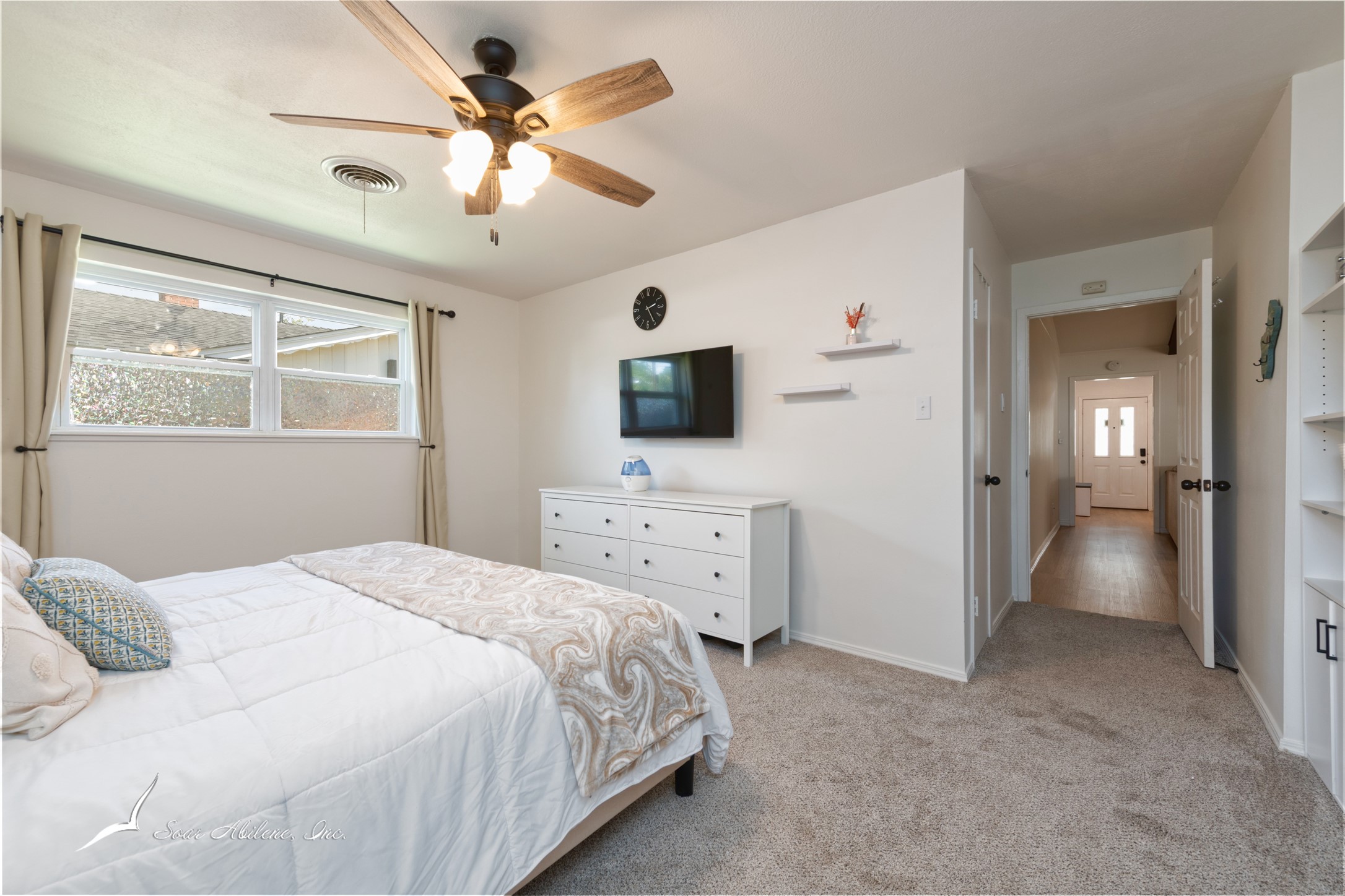 2318 Brentwood Drive