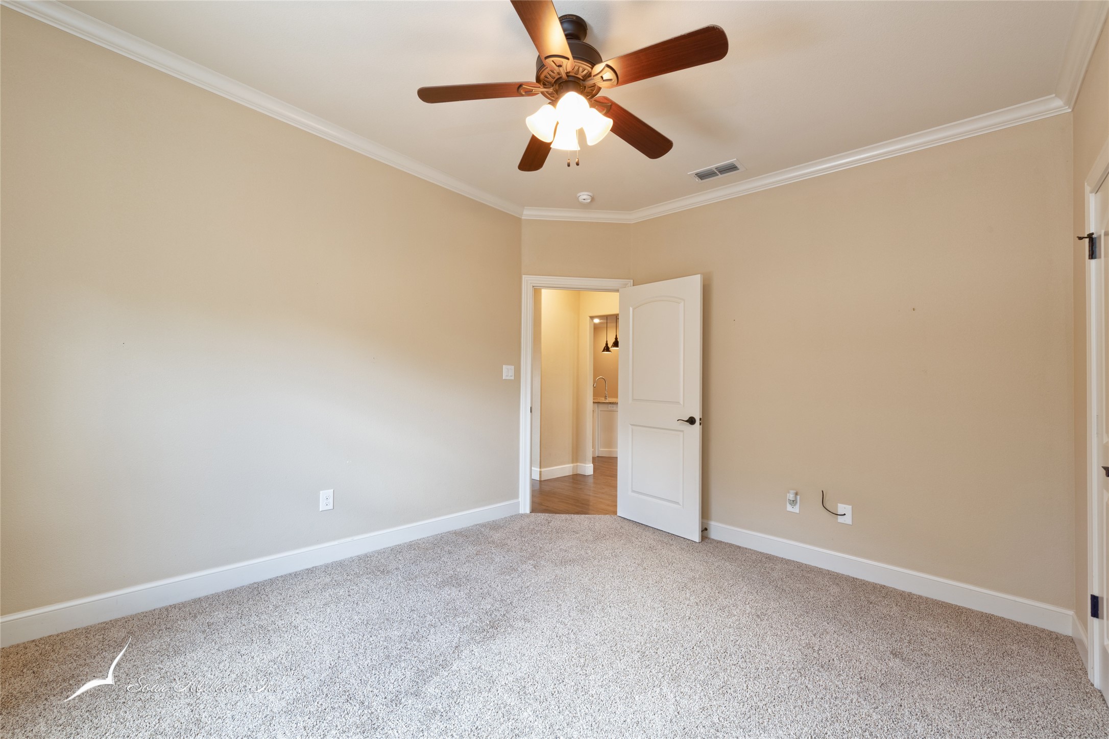 8201 Cimarron Trail